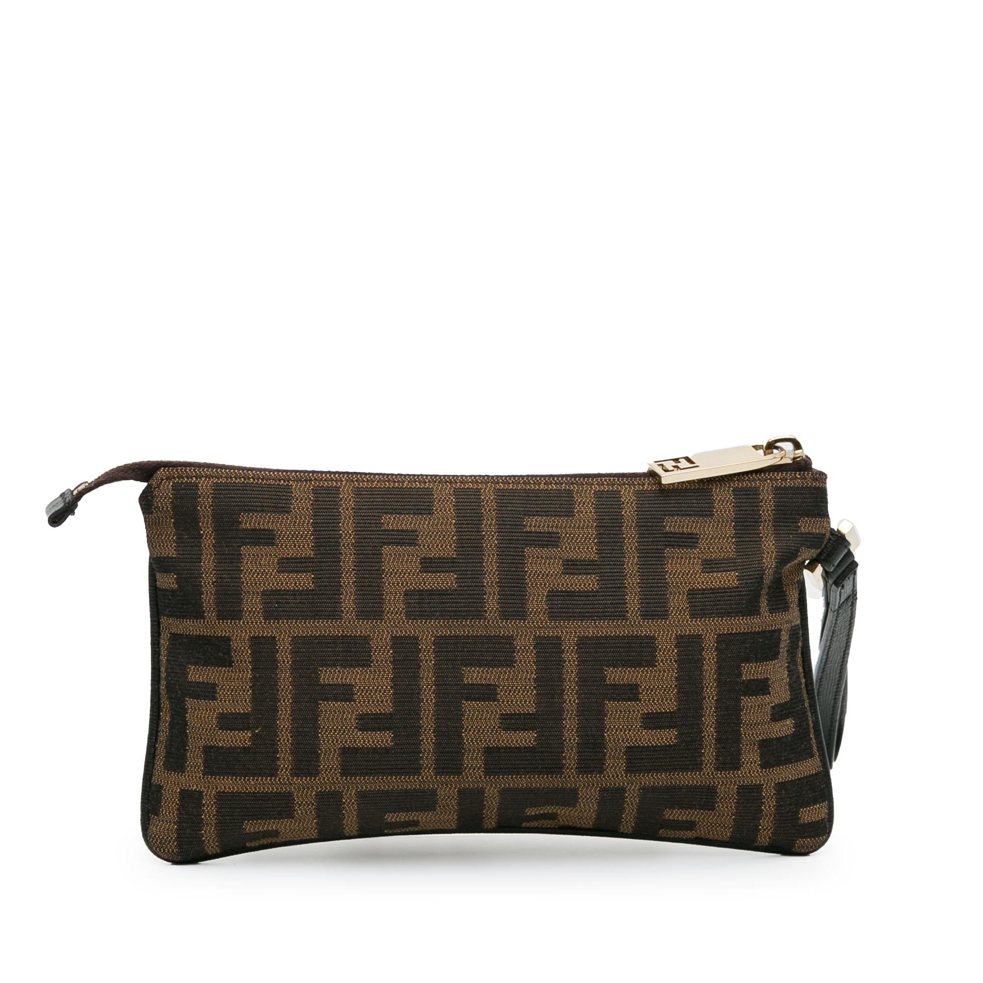 Fendi Zucca Canvas Wristlet Pouch (SHG-tzeTUn)
