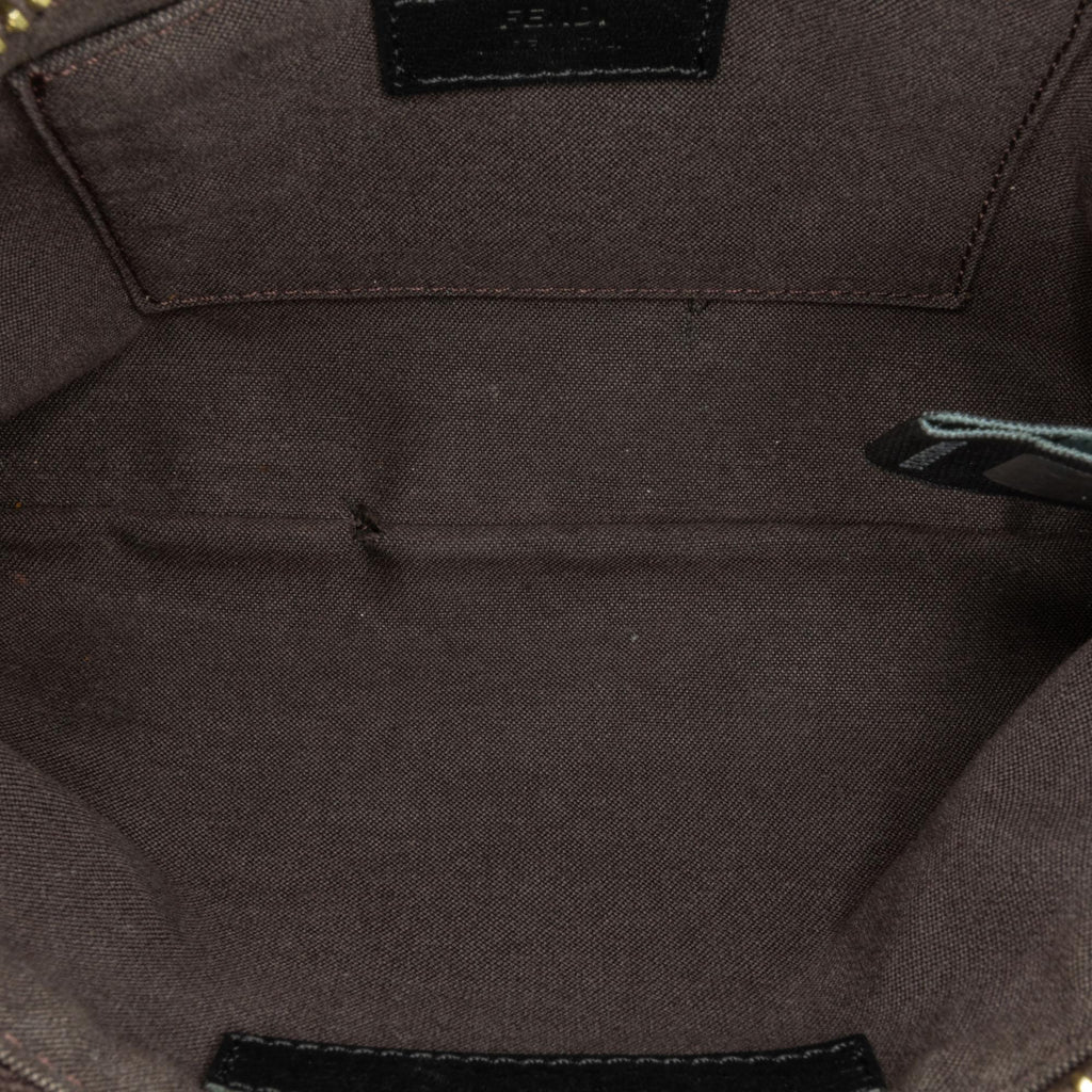 Fendi Zucca Canvas Wristlet Pouch (SHG-tzeTUn)