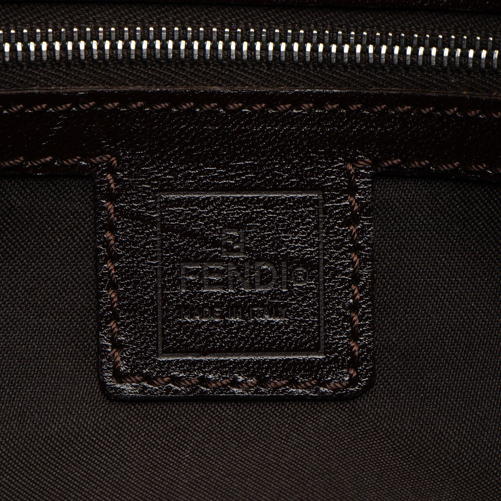 Fendi Zucca Zip Top Shoulder Bag (SHF-RhBEmx)