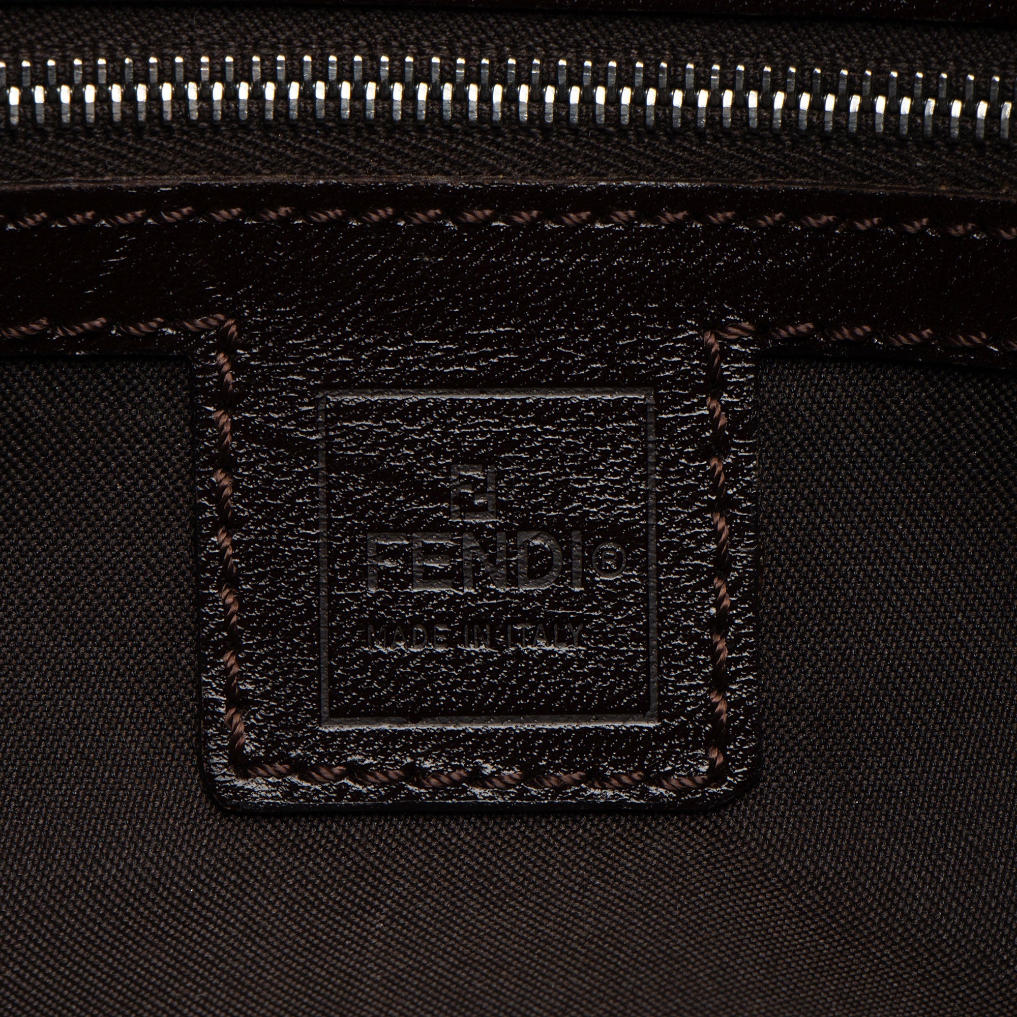 Fendi Zucca Zip Top Shoulder Bag (SHF-RhBEmx)