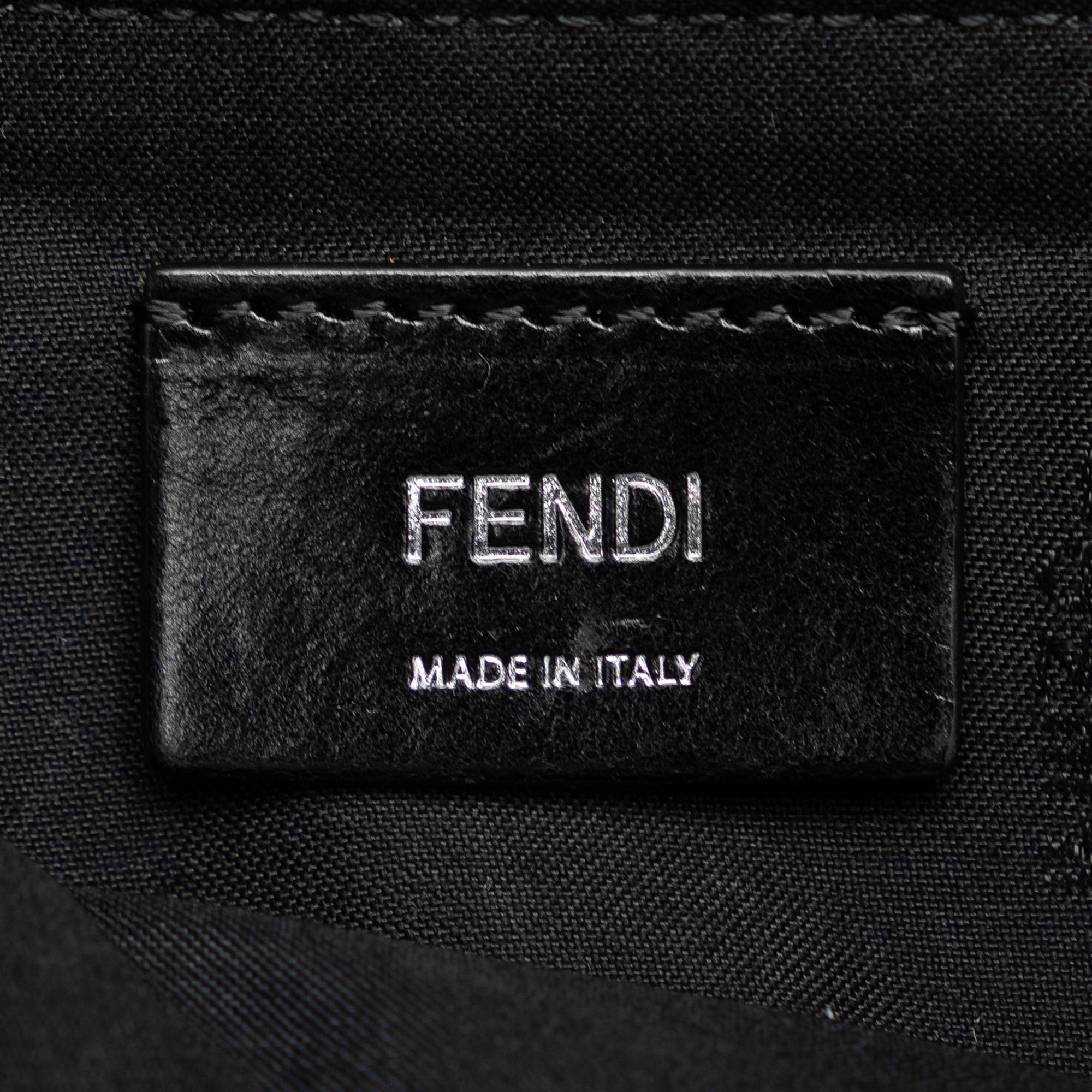 Fendi Zucca Canvas and Leather Convertible Baguette (SHG-KaNFYi)