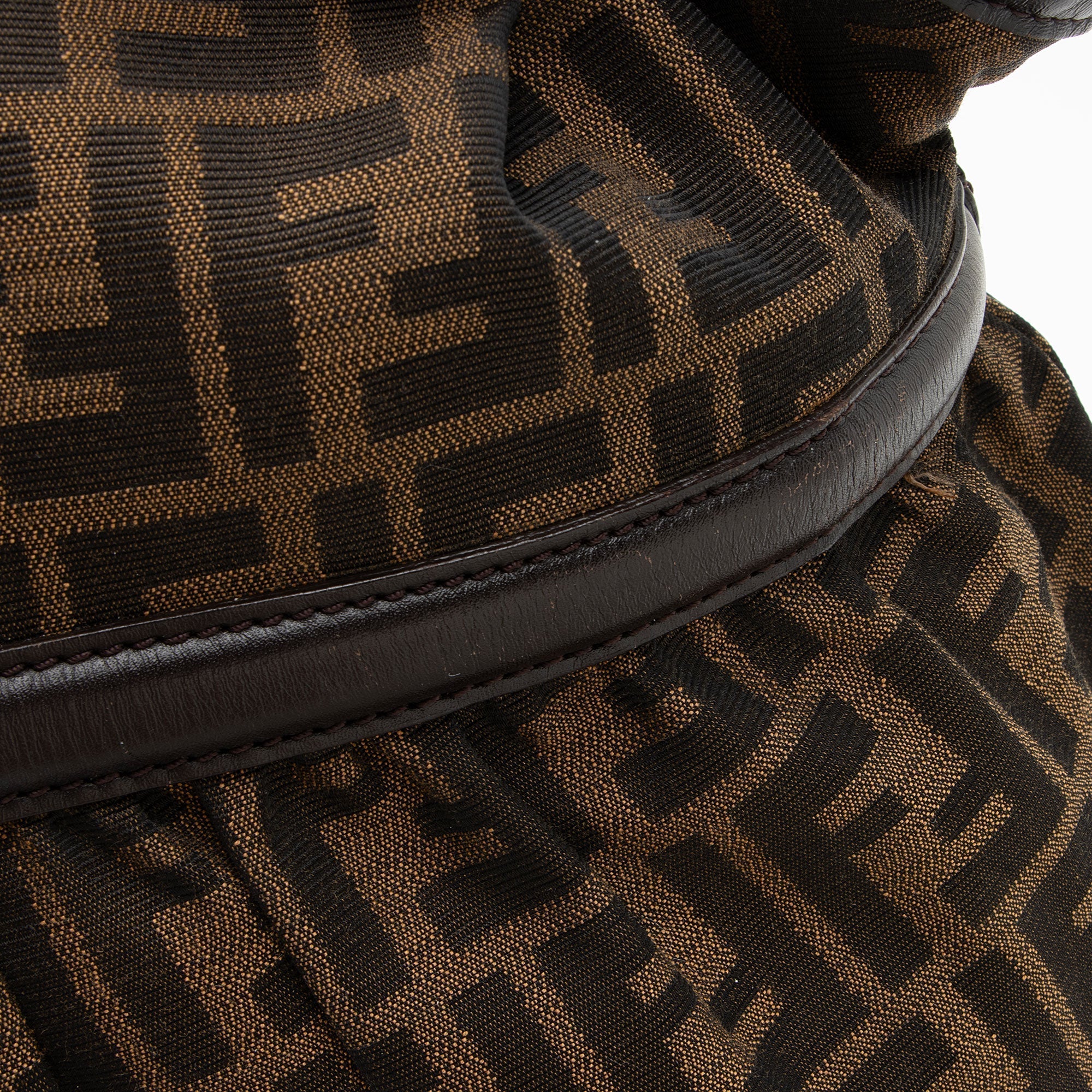Fendi Zucca Chef Large Tote (SHF-YB3b1E)
