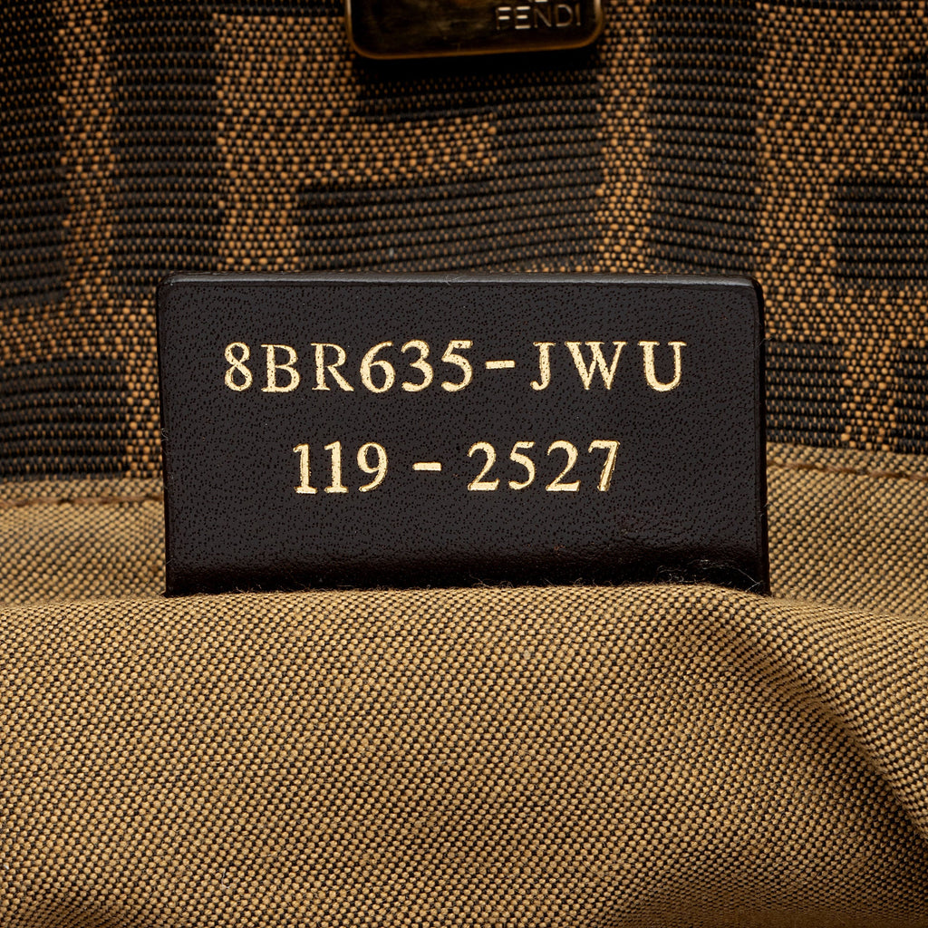 Fendi Zucca Chef Pocket Large Tote (SHF-8gWlAc)
