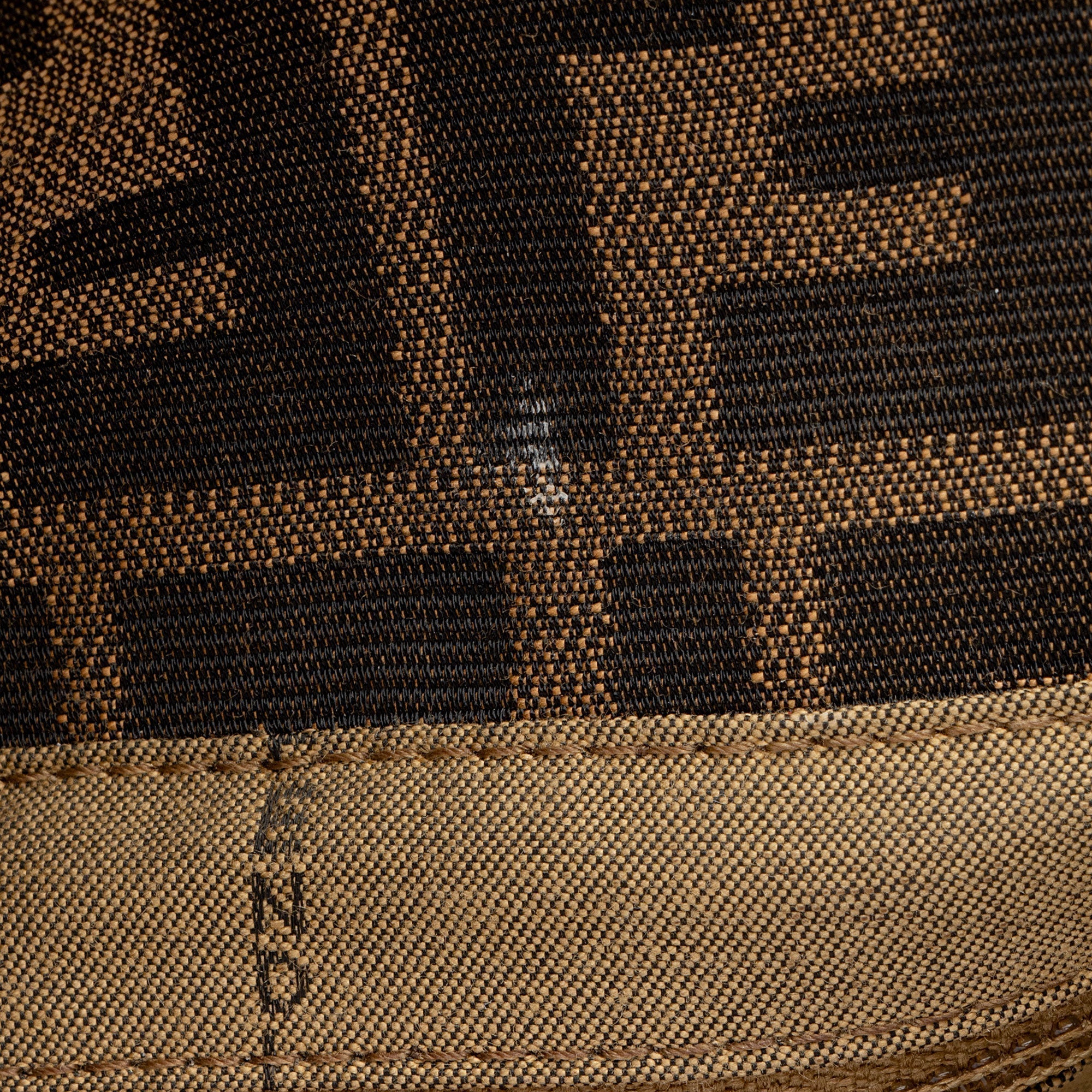 Fendi Zucca Chef Pocket Large Tote (SHF-8gWlAc)