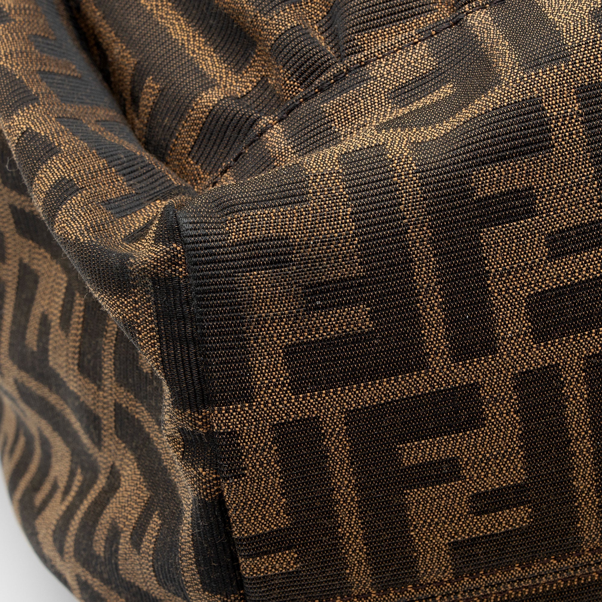 Fendi Zucca Chef Pocket Large Tote (SHF-8gWlAc)