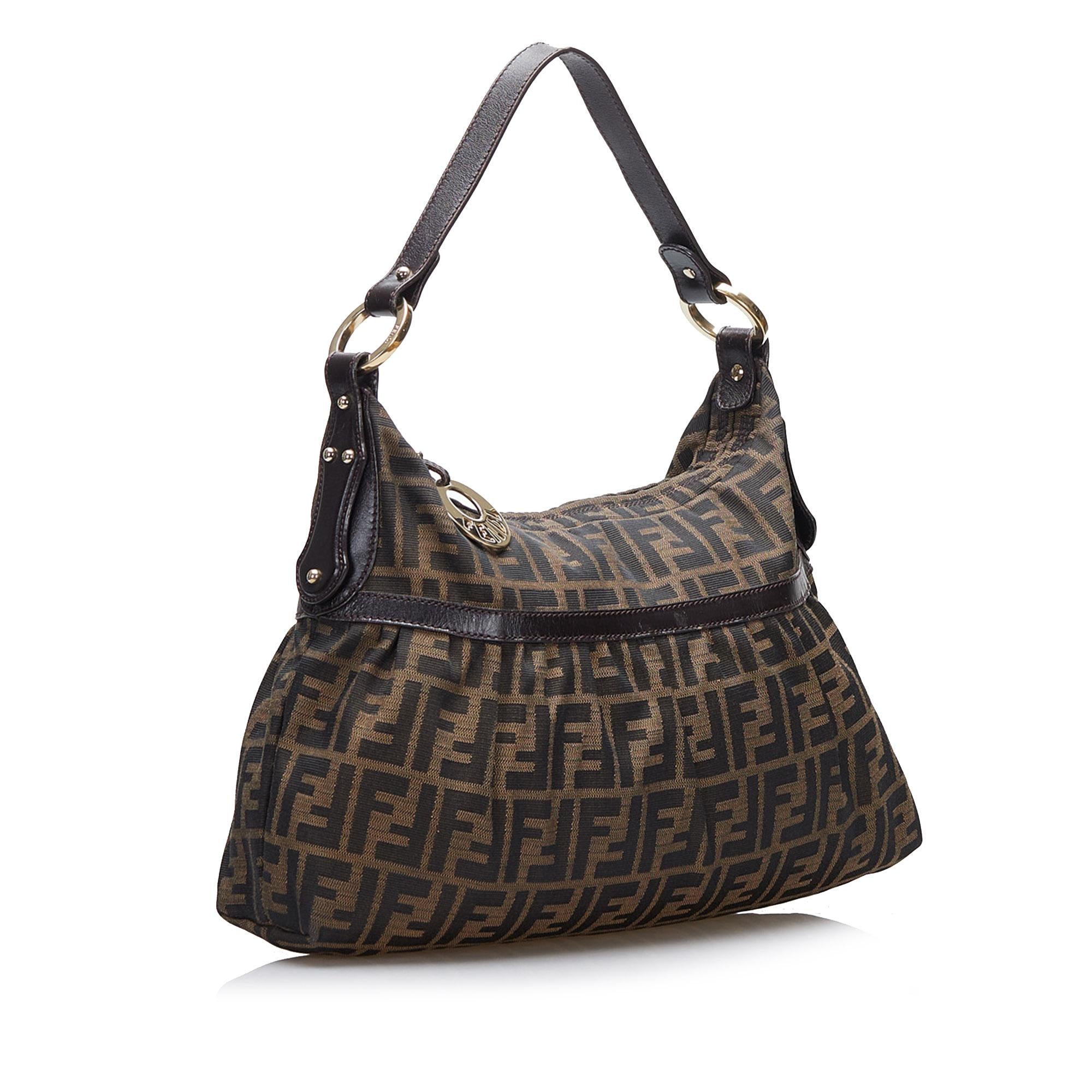 Fendi Zucca Chef (SHG-F2PXk0)