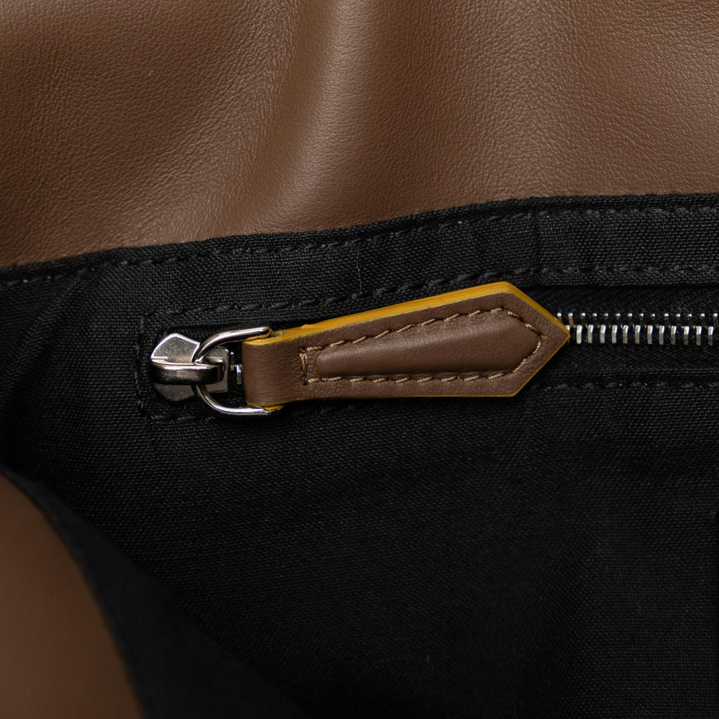 Fendi Zucca Convertible Baguette Crossbody (SHG-k9LcNT)