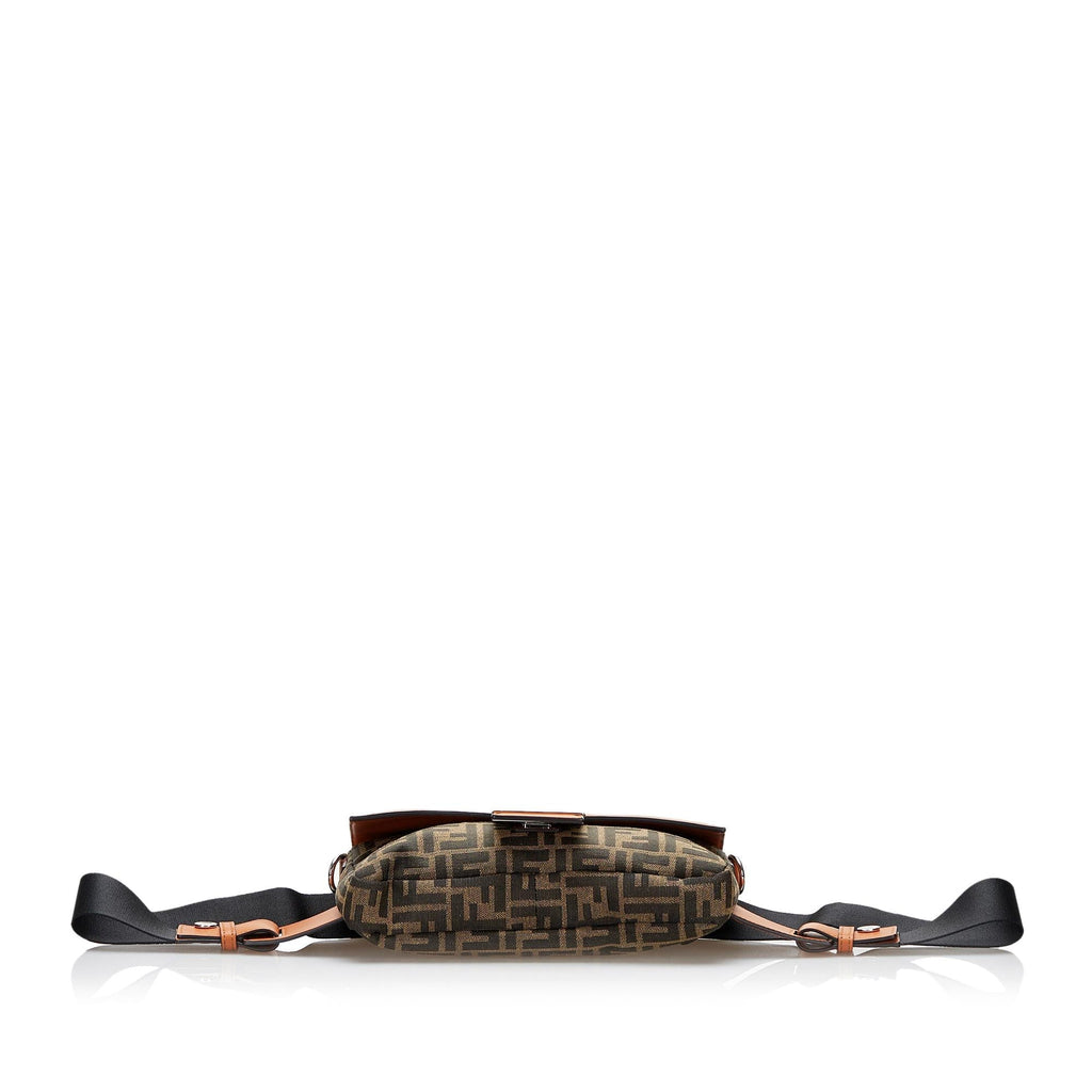 Fendi Zucca Convertible Belt Bag (SHG-1PjgDa)