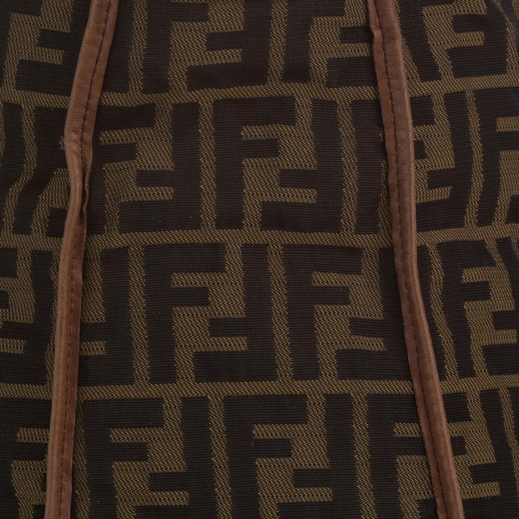 Fendi Zucca Crossbody Bag (SHG-yrbyvy)