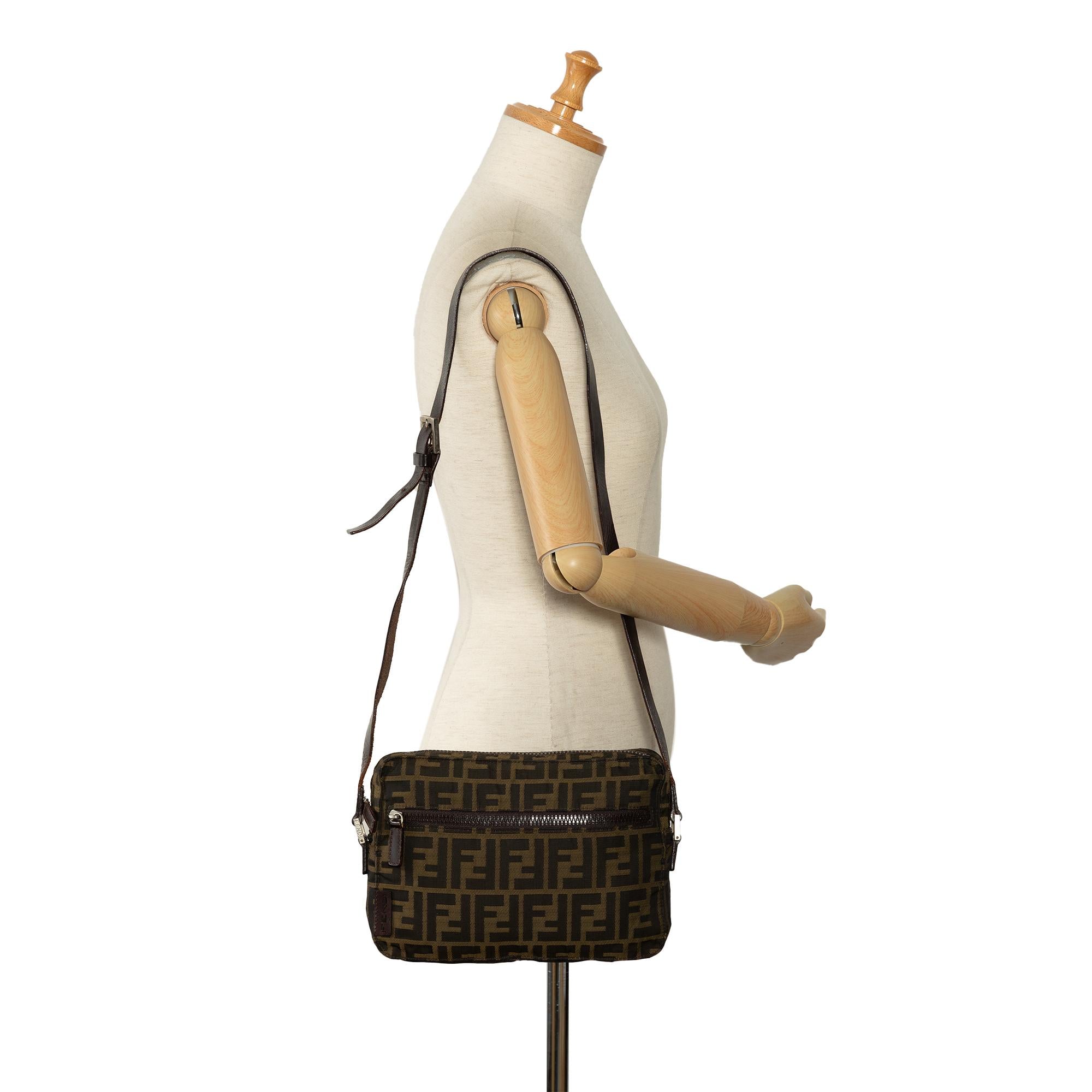 Fendi Zucca Crossbody (SHG-oMjQji)