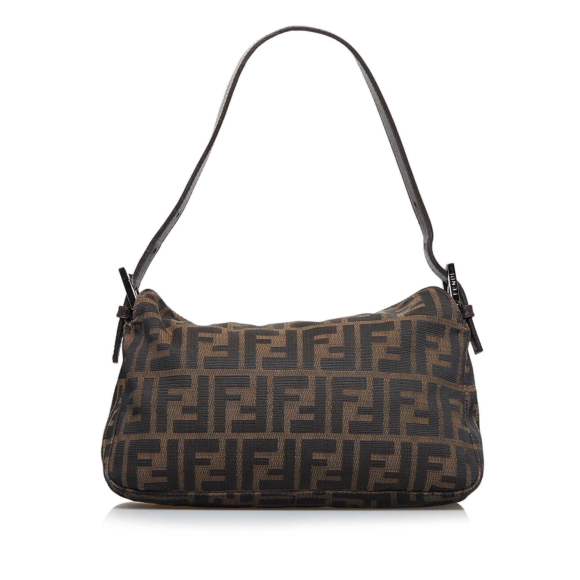 Fendi Zucca Double Flap Baguette (SHG-grLUIg)