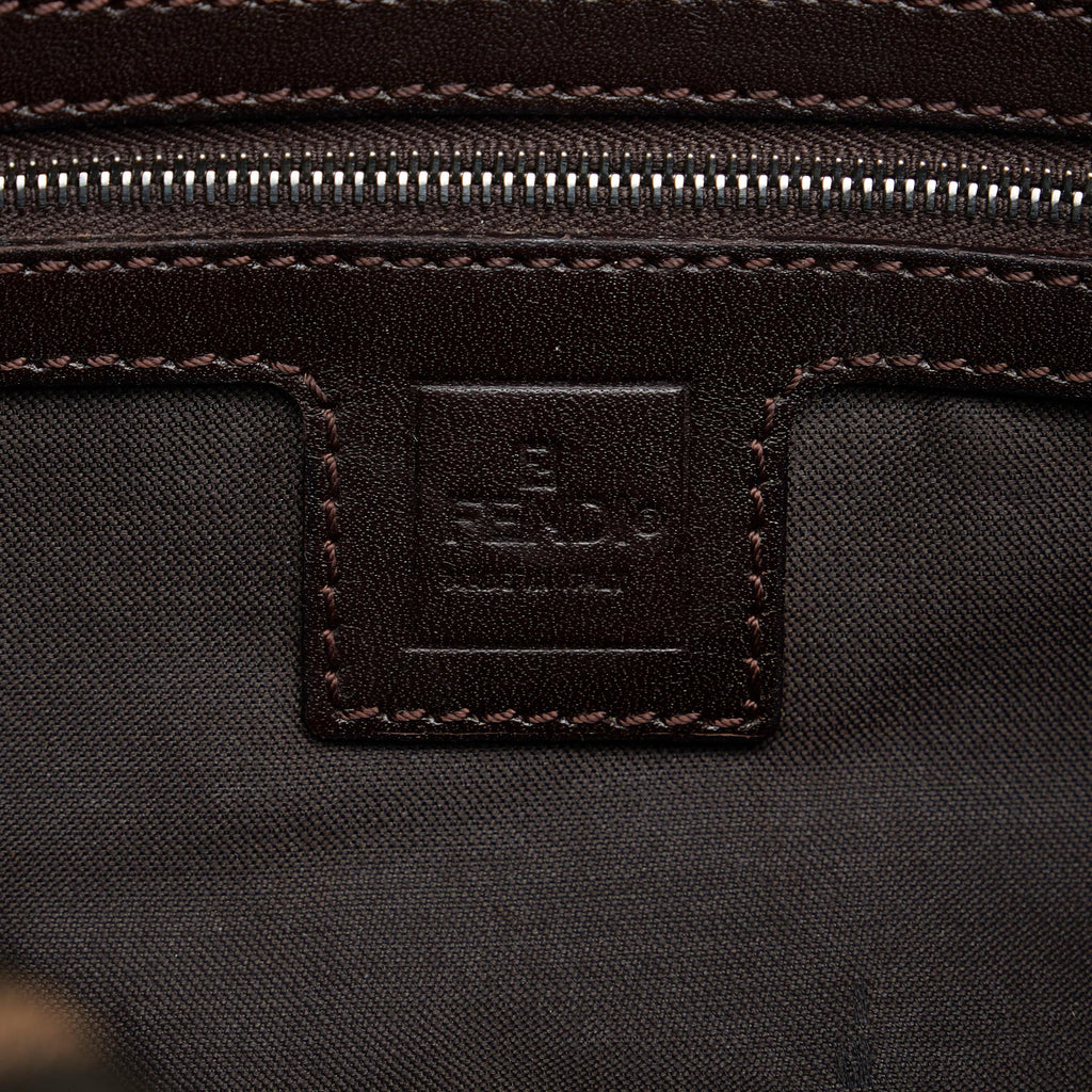 Fendi Zucca Double Flap Baguette (SHG-grLUIg)