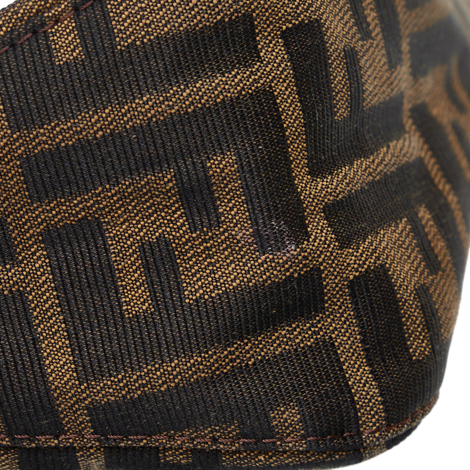 Fendi Zucca Double Flap Baguette (SHG-8sUN0W)