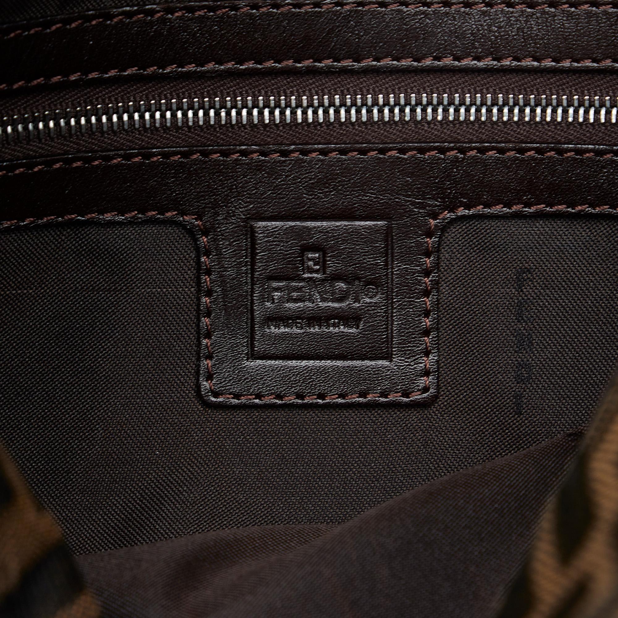 Fendi Zucca Double Flap Baguette (SHG-8sUN0W)
