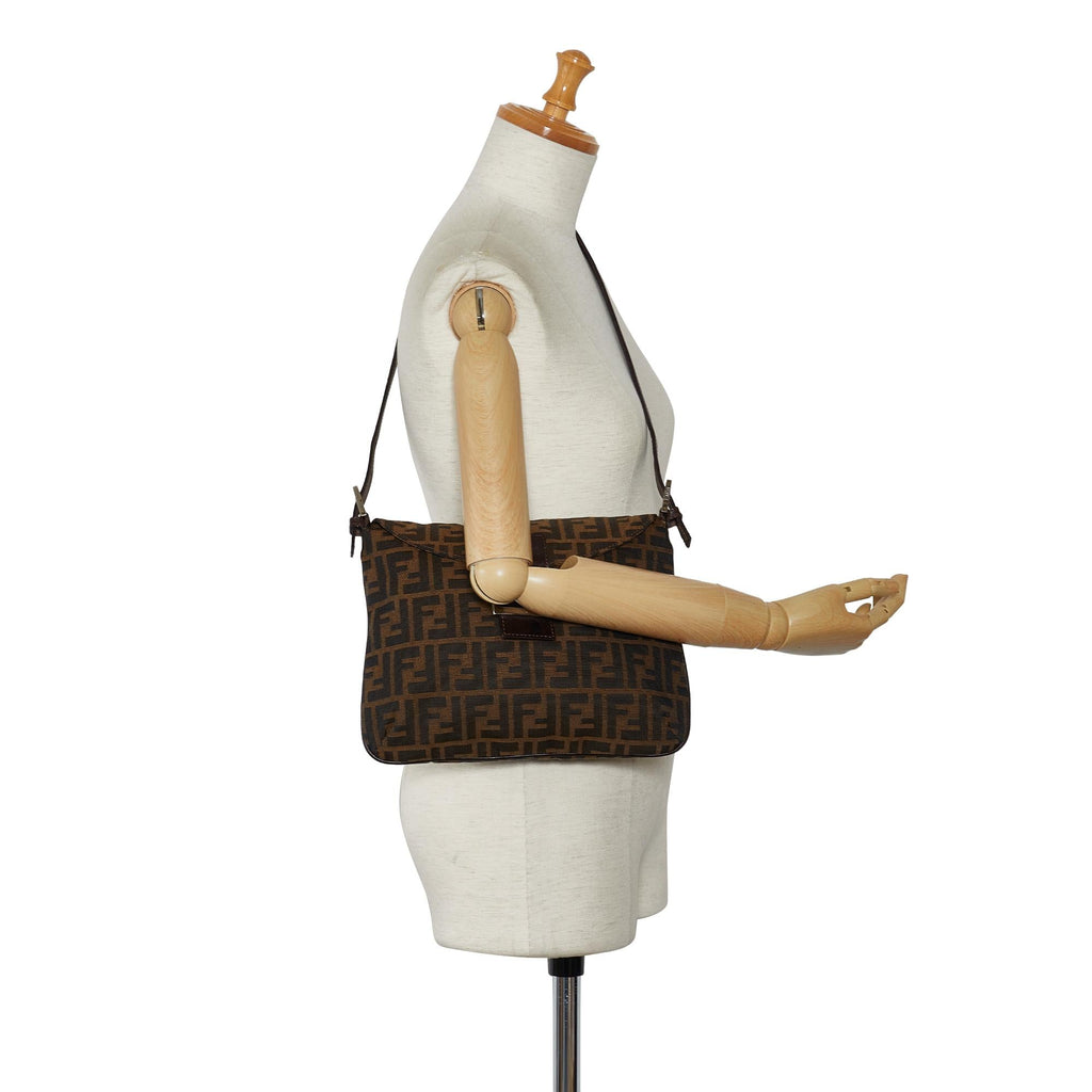 Fendi Zucca Double Flap Shoulder Bag (SHG-3yfrKu)