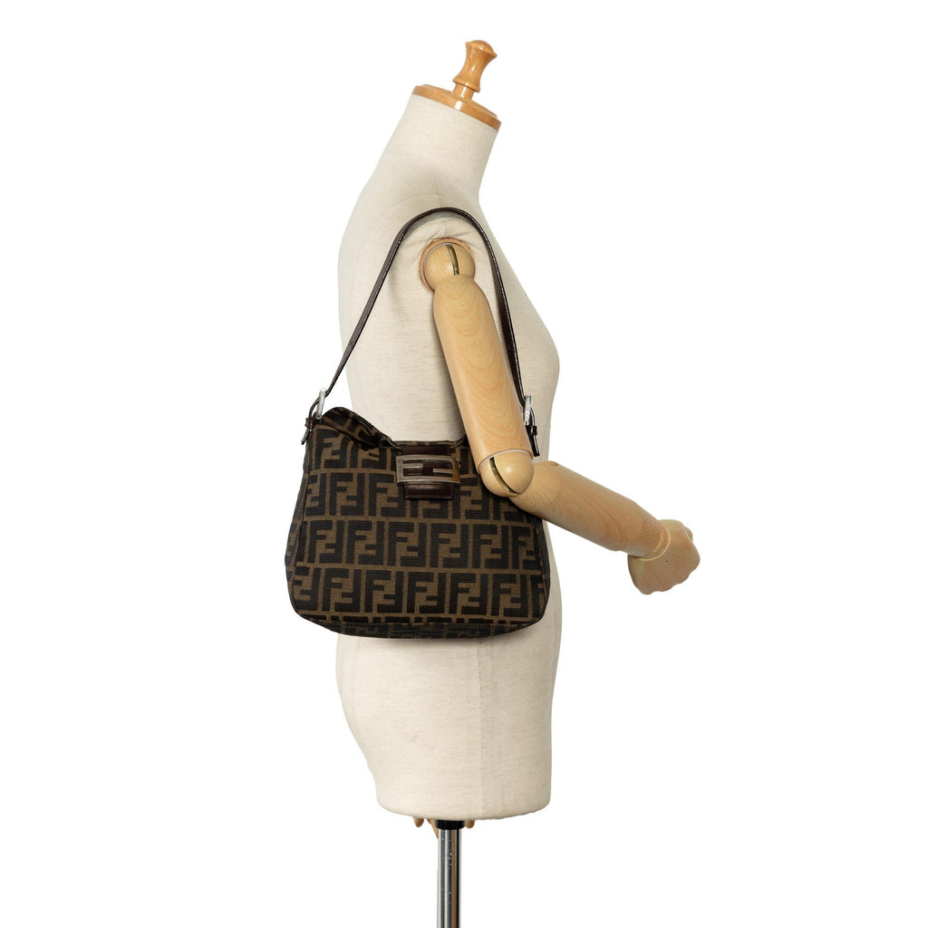 Fendi Zucca Double Flap Shoulder Bag (SHG-iLiG0w)