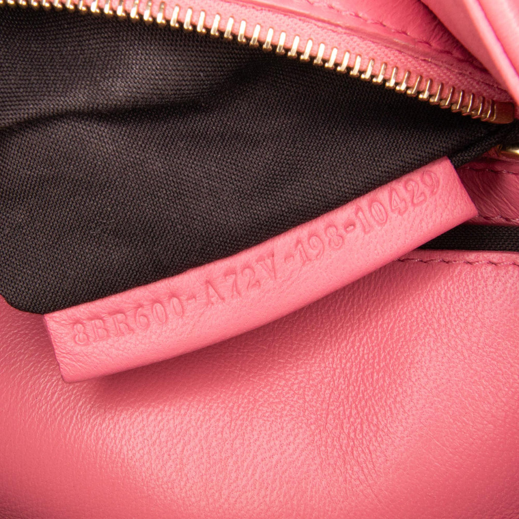 Fendi Zucca Embossed Baguette Satchel (SHG-PnP7Su)