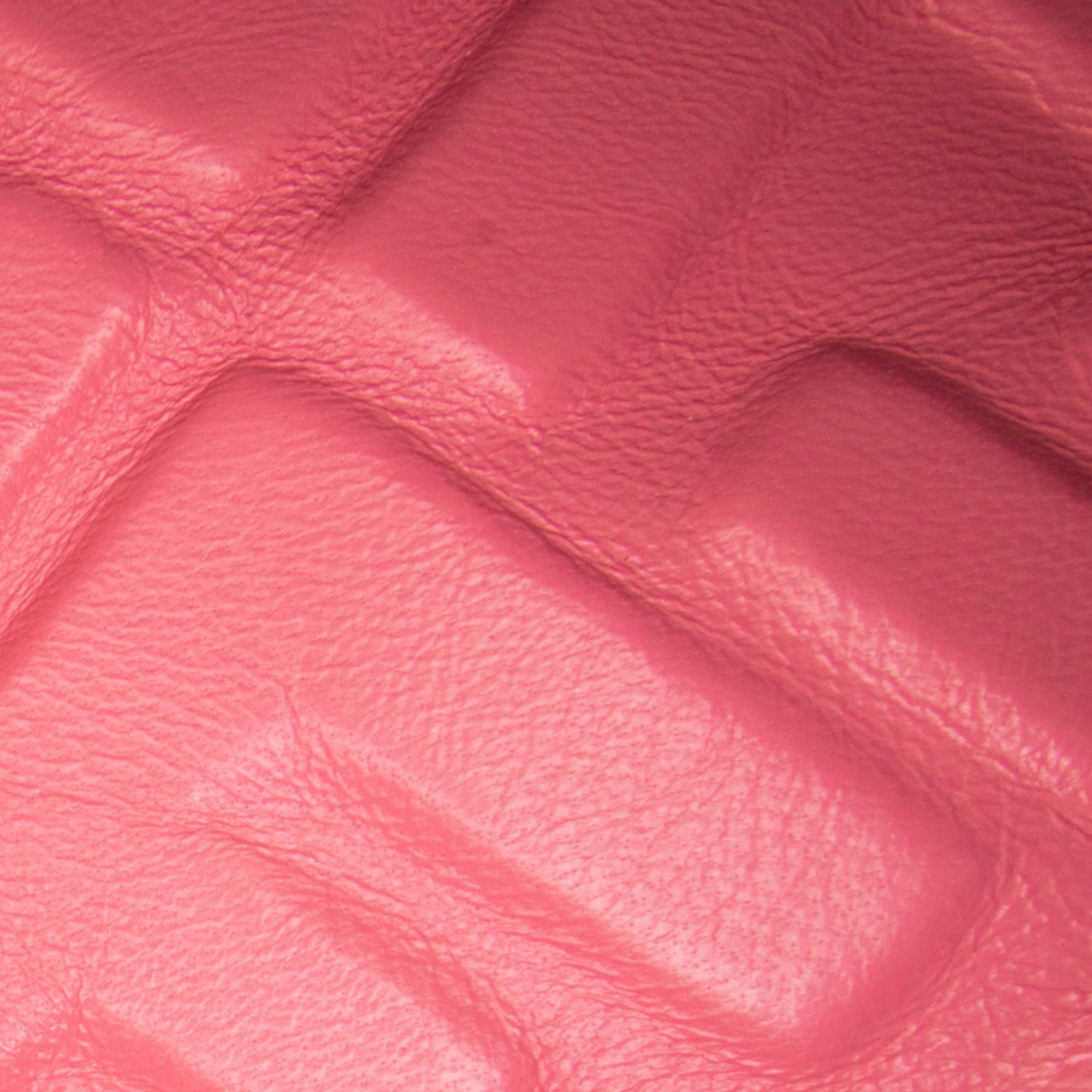 Fendi Zucca Embossed Baguette Satchel (SHG-PnP7Su)
