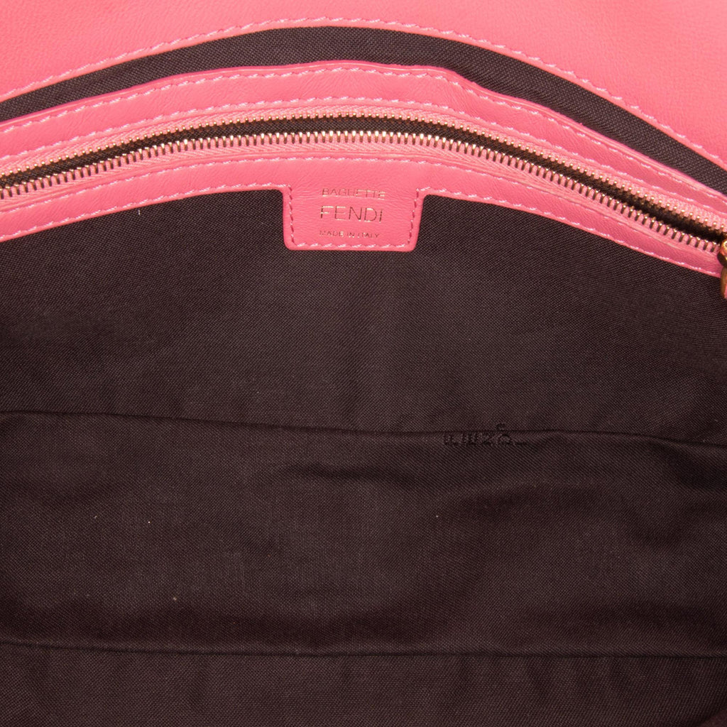 Fendi Zucca Embossed Baguette Satchel (SHG-PnP7Su)