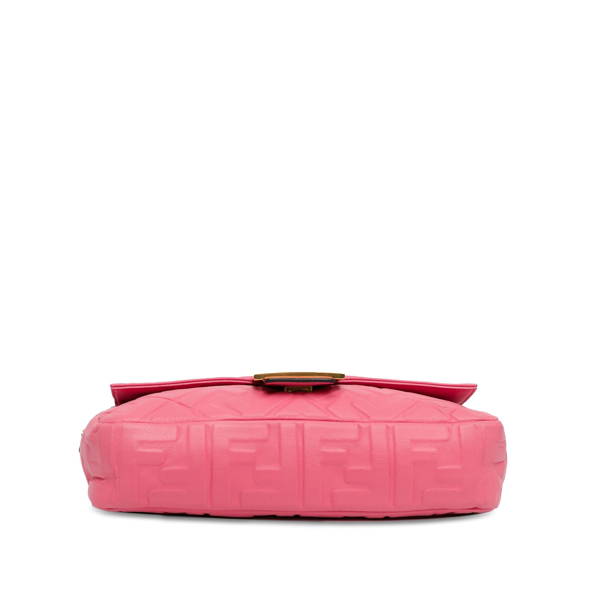Fendi Zucca Embossed Baguette Satchel (SHG-dNovMe)