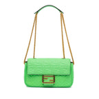 Fendi Zucca Embossed Chain Midi Baguette (SHG-KB1MMj)