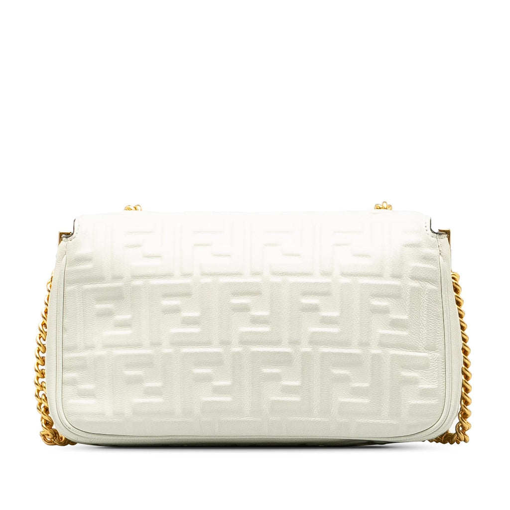 Fendi Zucca Embossed Midi Baguette (SHG-p7ykR5)