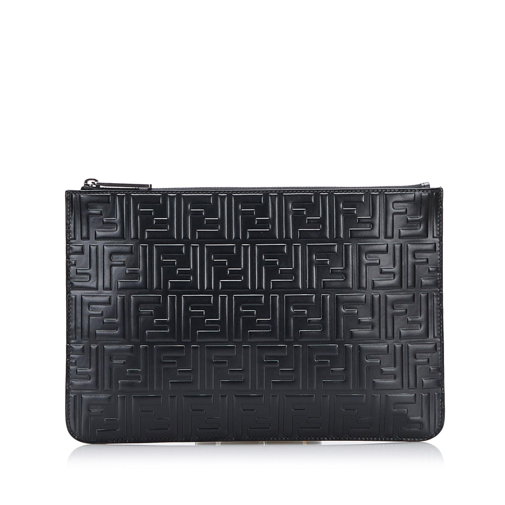 Fendi Zucca Embossed Zip Pouch (SHG-ocVOj7)