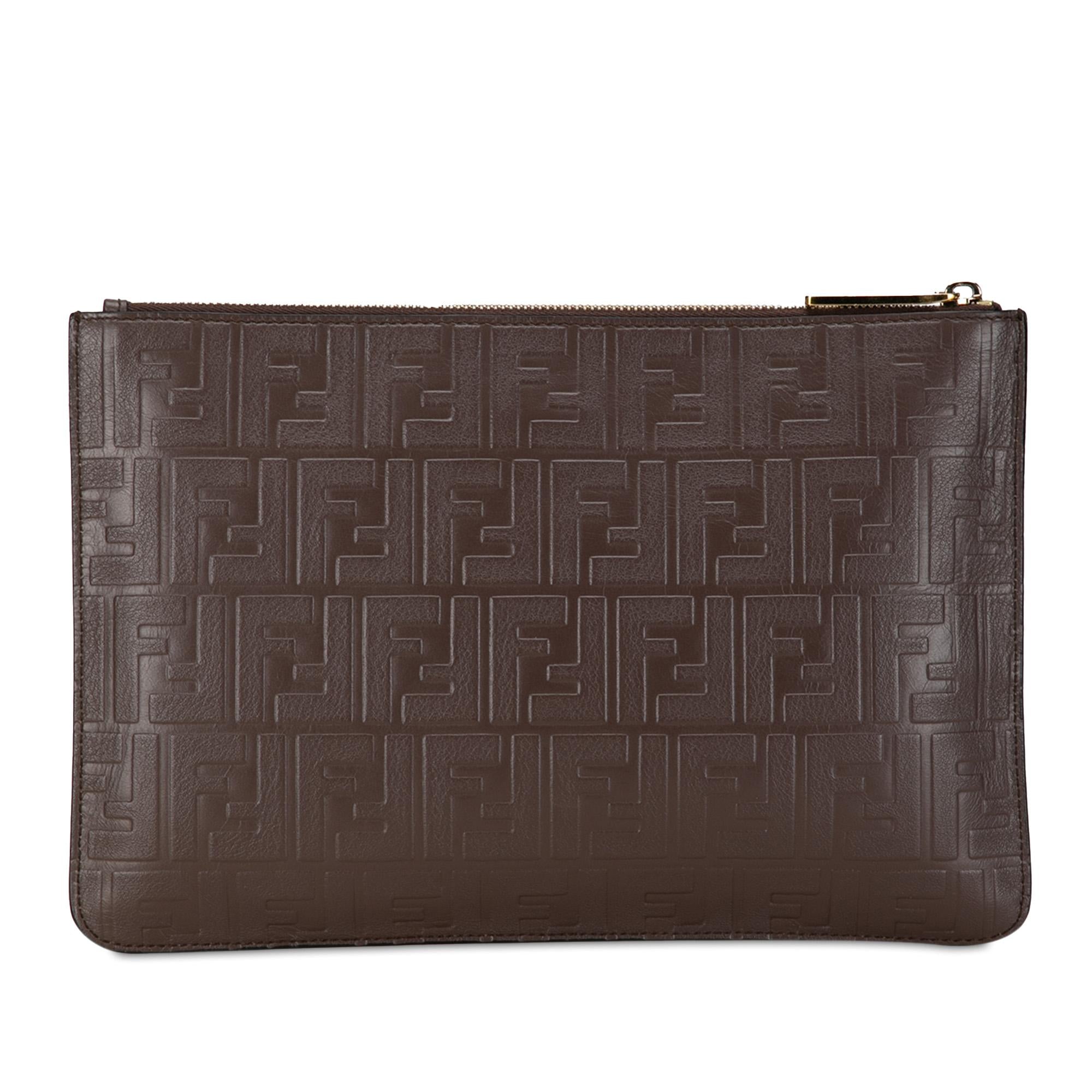 Fendi Zucca Embossed Zip Pouch (SHG-pMFnGr)