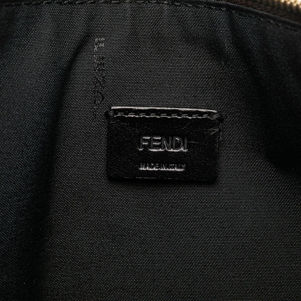 Fendi Zucca Embossed Zip Pouch (SHG-pMFnGr)