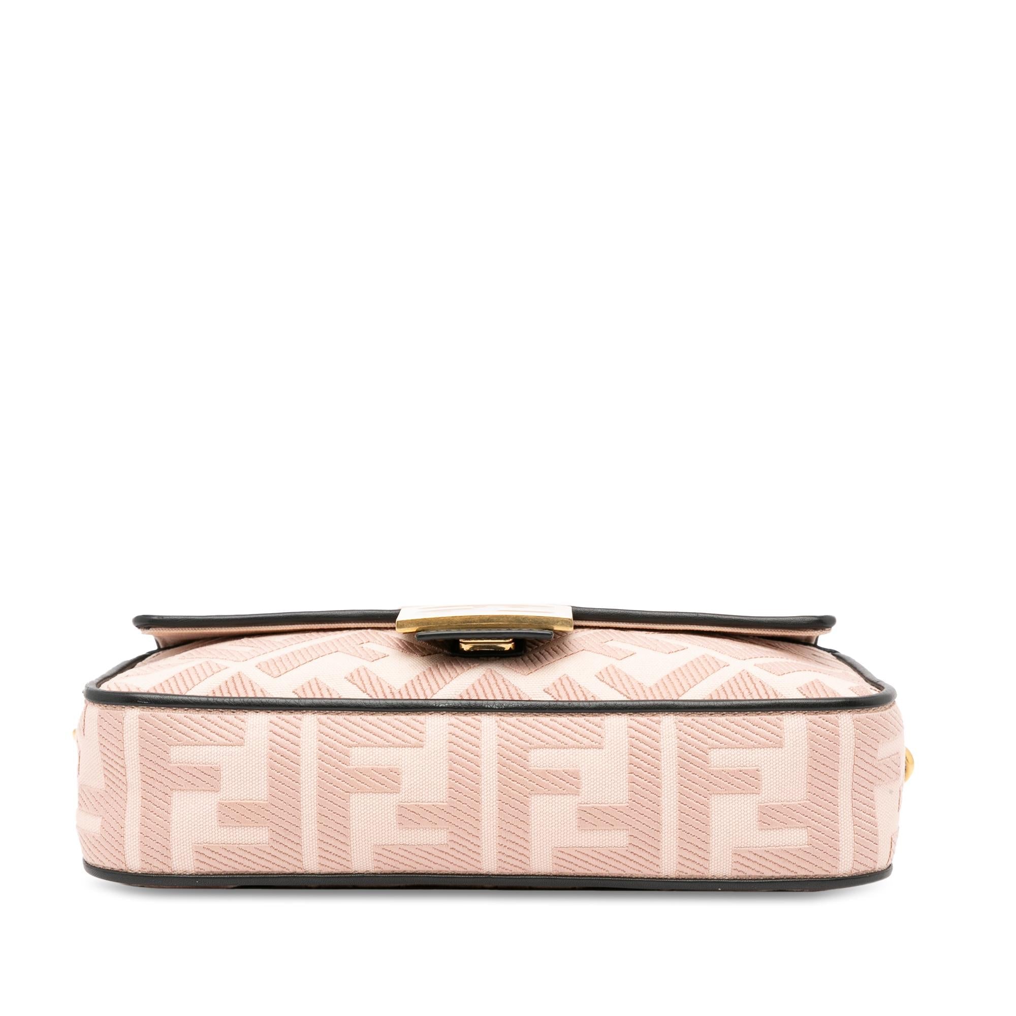 Fendi Zucca Embroidered Baguette Satchel (SHG-5WGn2V)