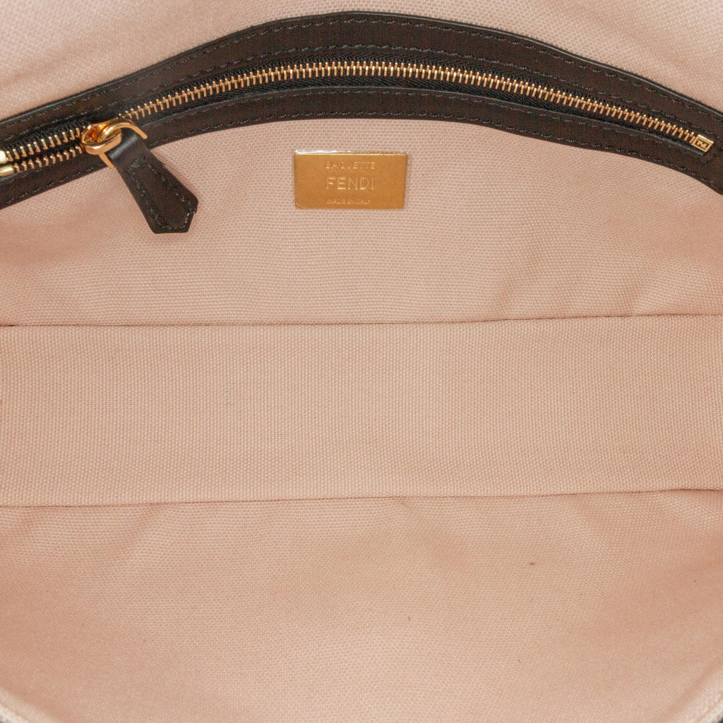 Fendi Zucca Embroidered Baguette Satchel (SHG-5WGn2V)