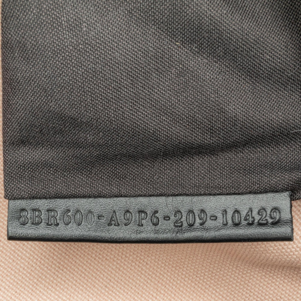 Fendi Zucca Embroidered Baguette Satchel (SHG-3Y1aJA)