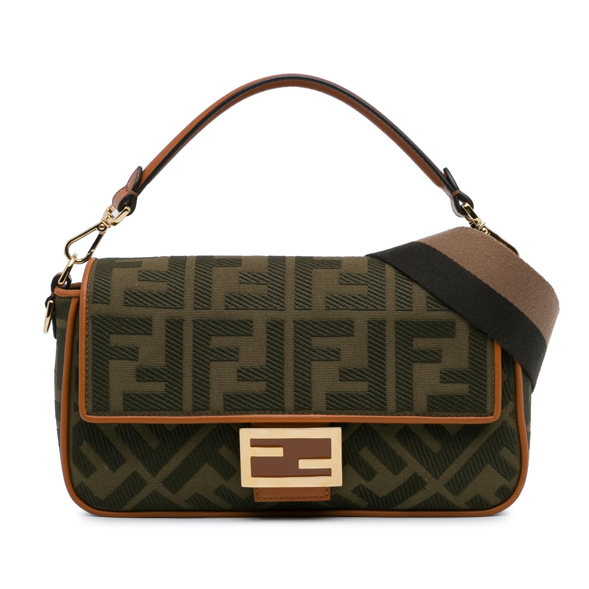 Fendi Zucca Embroidered Baguette Satchel (SHG-DLYg5k)