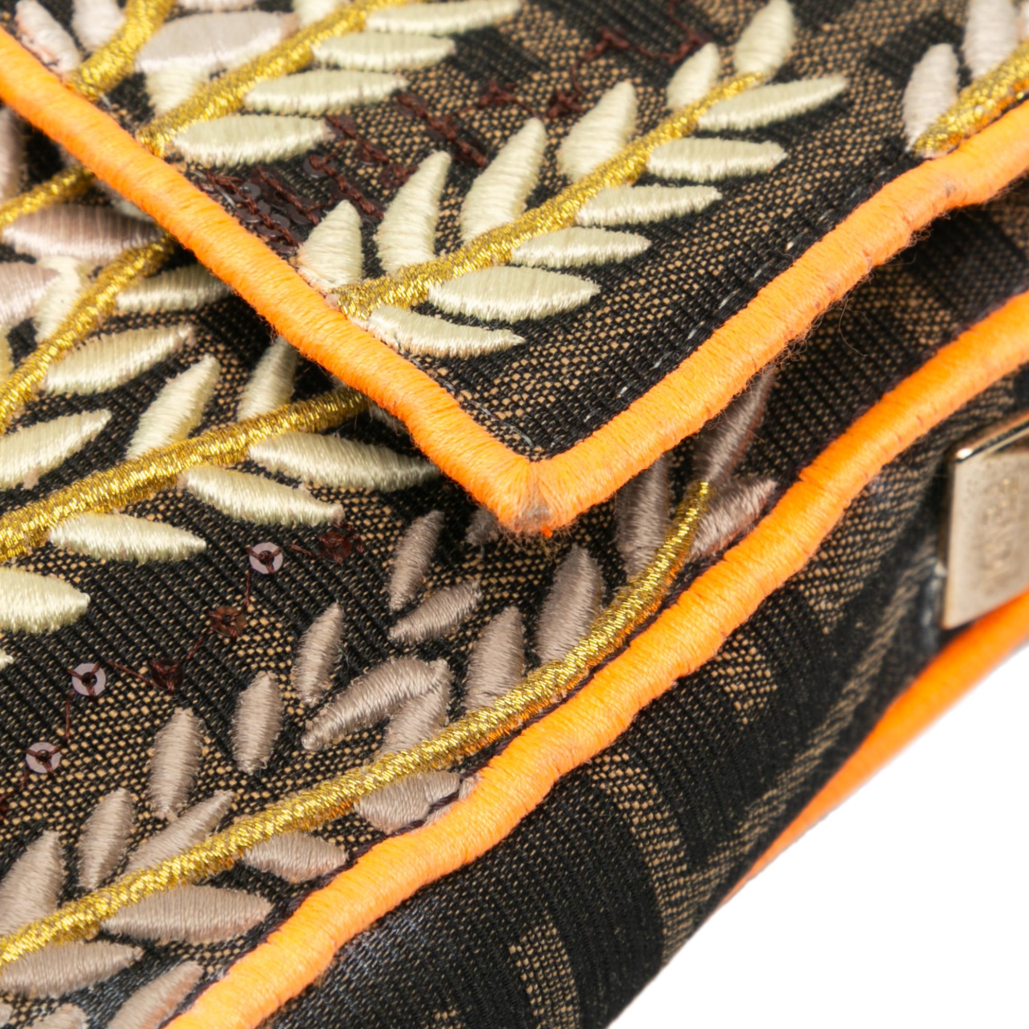 Fendi Zucca Embroidered Canvas Baguette Satchel (SHG-EXLjwd)