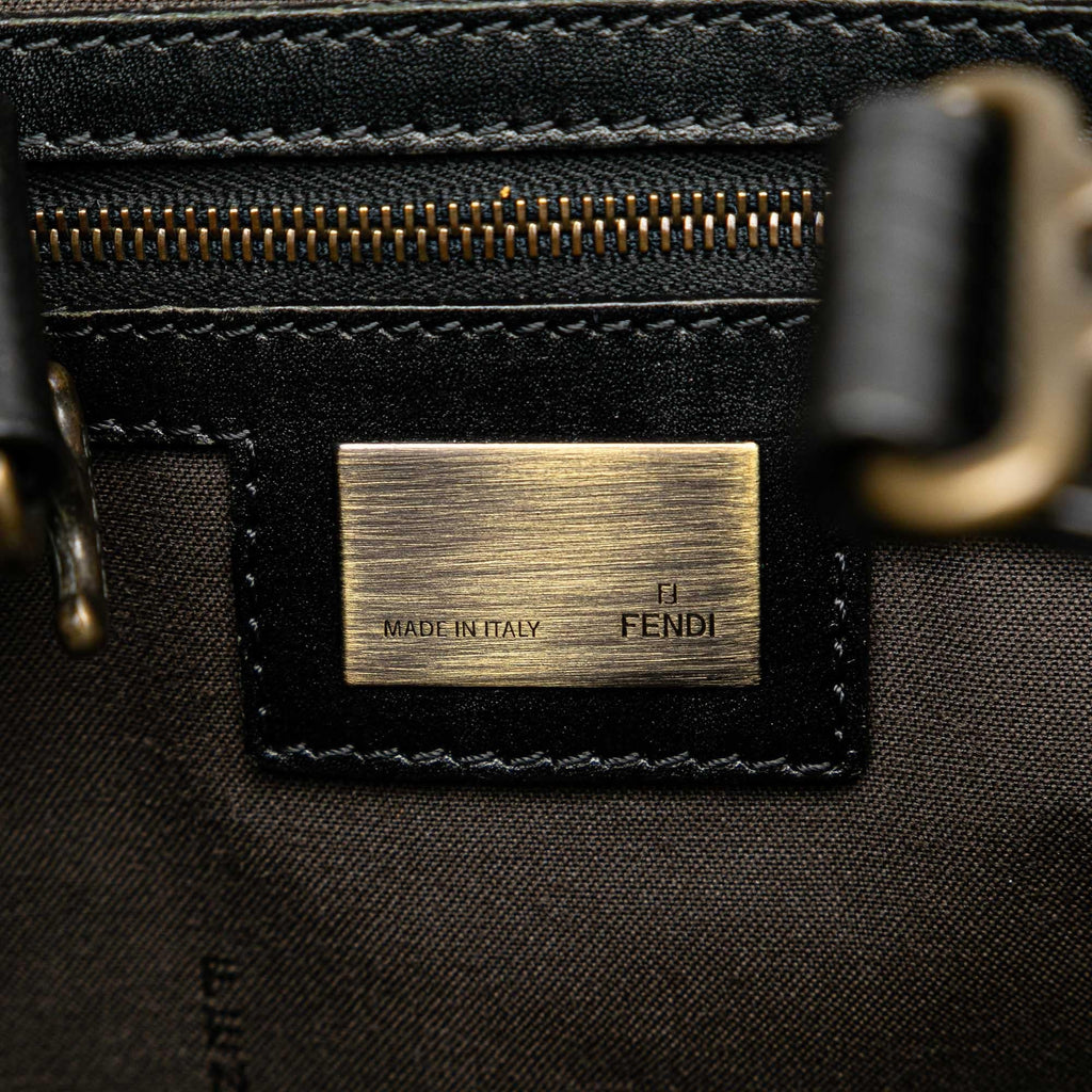 Fendi Zucca Etniko Canvas Handbag (SHG-Uh4Z1z)