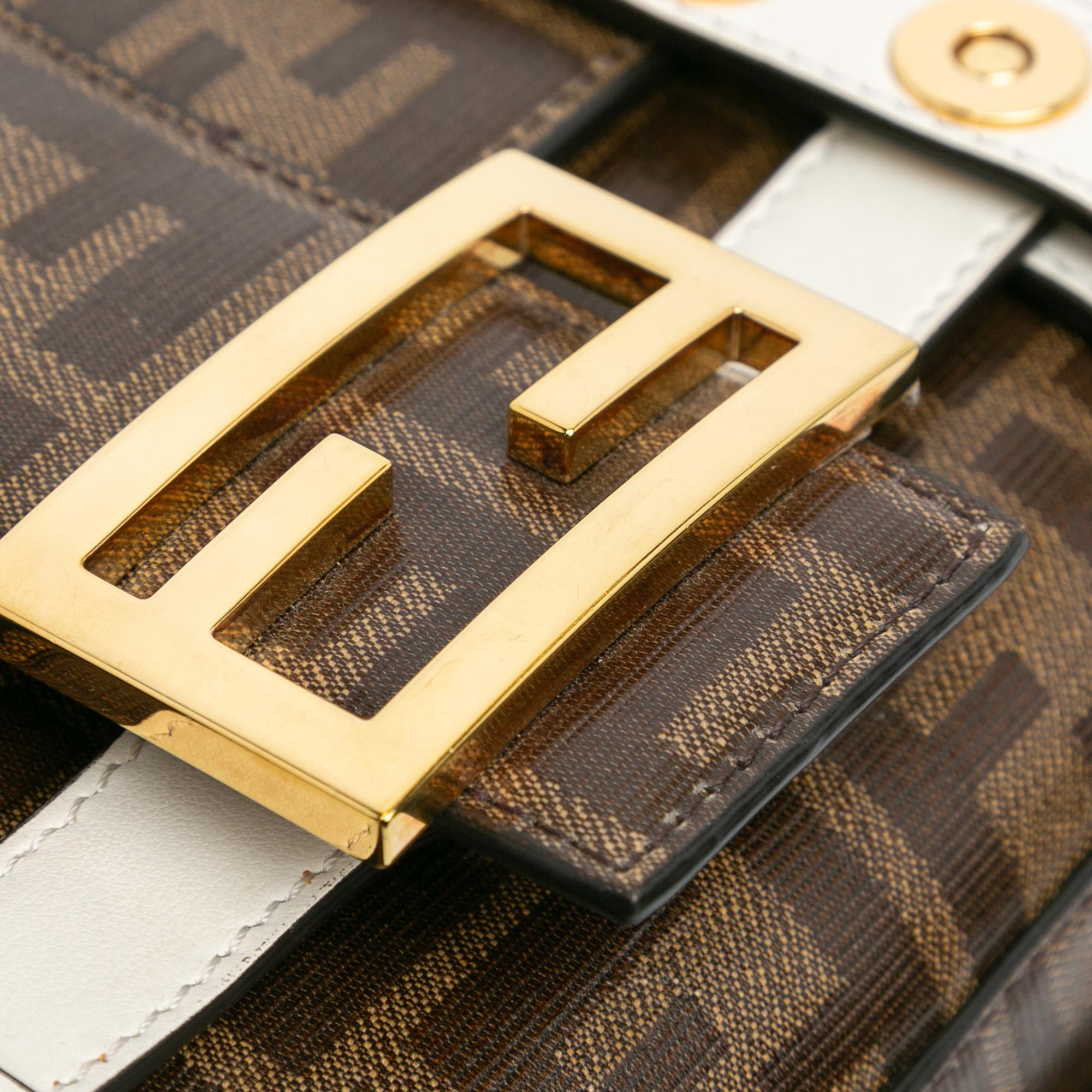 Fendi Zucca Glazed Fabric Cage Baguette Satchel (SHG-9B1AOo)