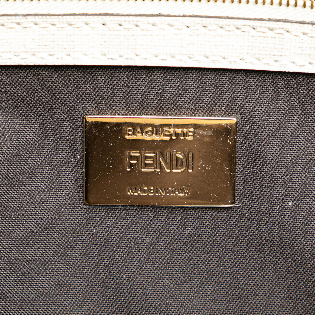 Fendi Zucca Graphic Print Coated Canvas Bikini Girls Baguette Satchel (SHG-M98lh0)