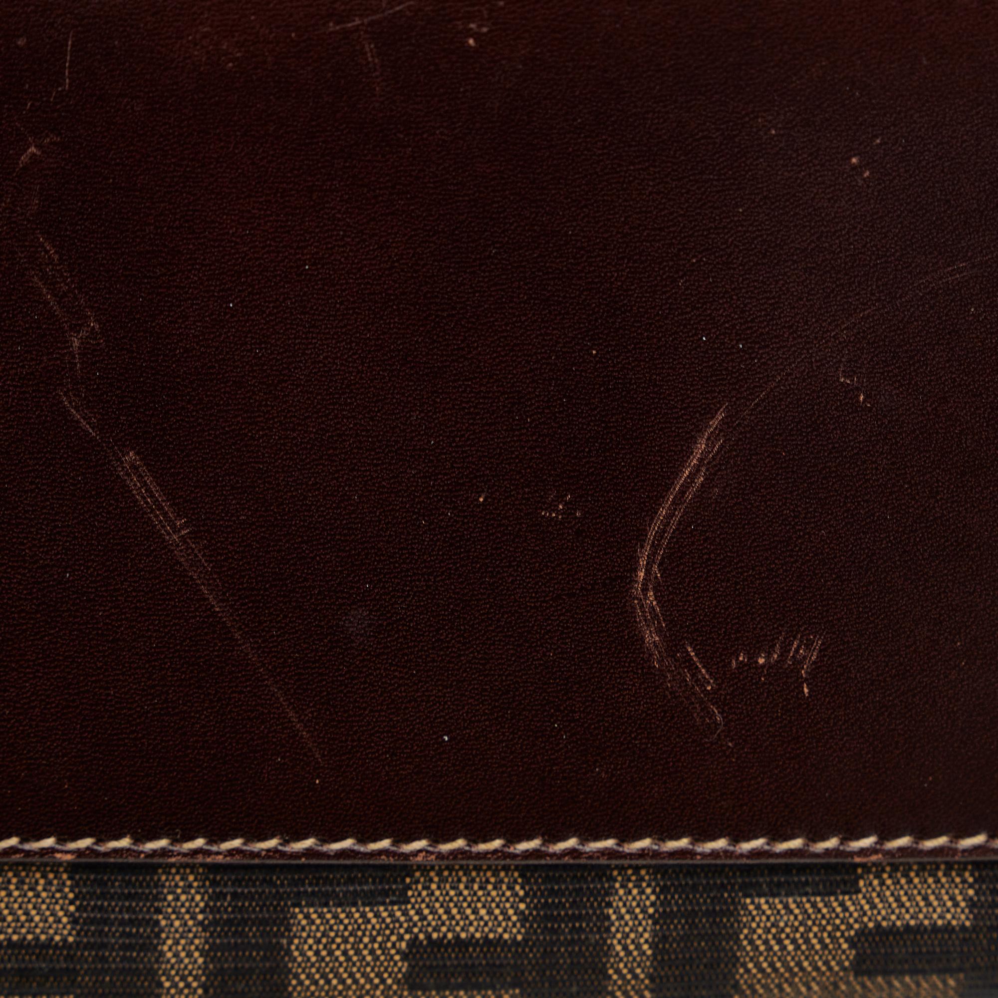 Fendi Zucca Handbag (SHG-BZpHWa)