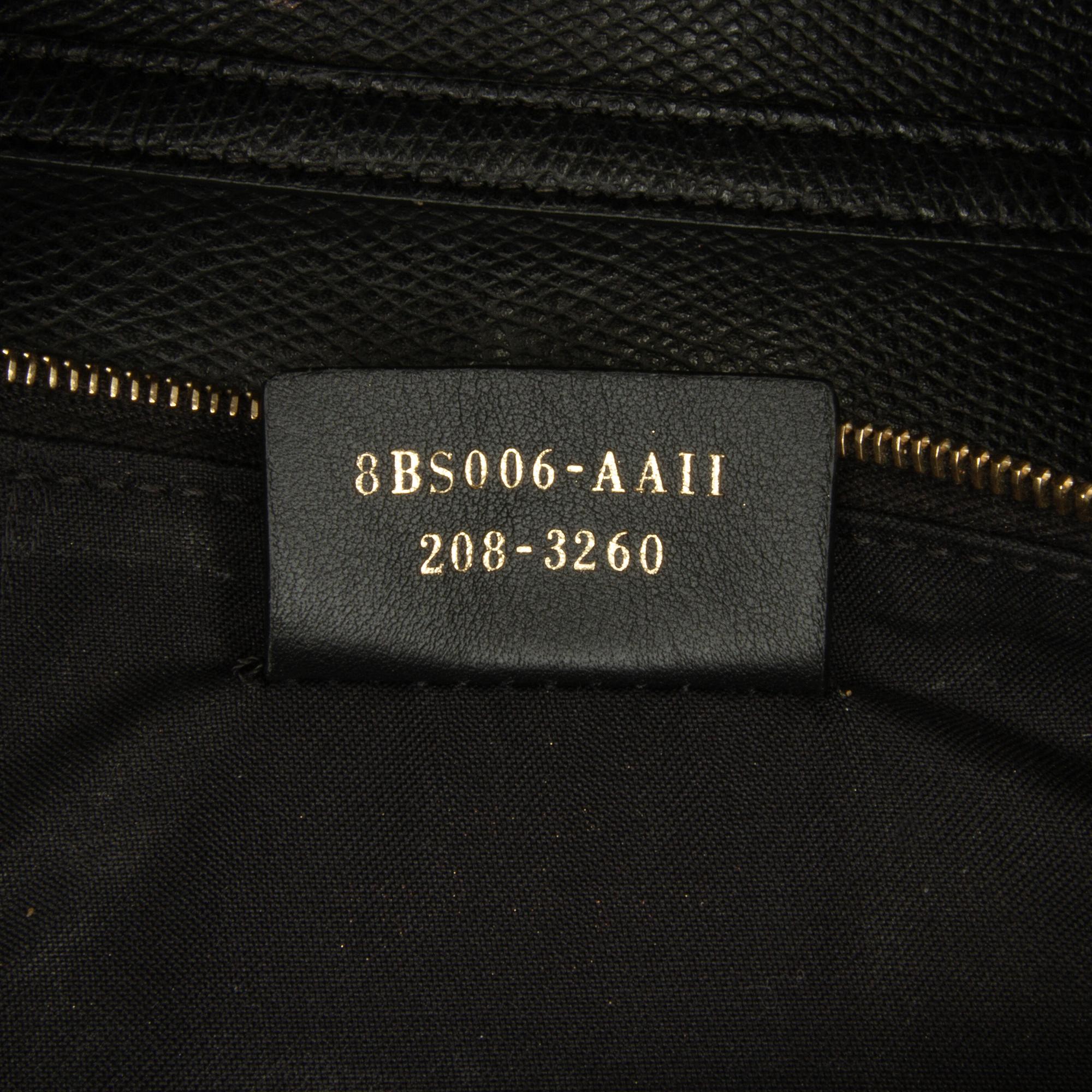 Fendi Zucca Kan I F Embossed Wallet on Chain (SHG-Du8lbp)