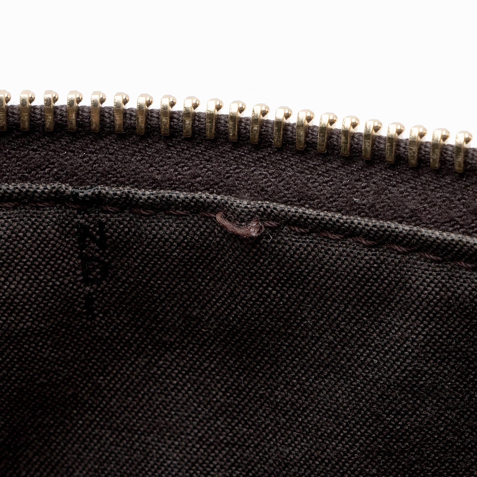 Fendi Zucca Large Convertible Tote (SHF-kcMUot)