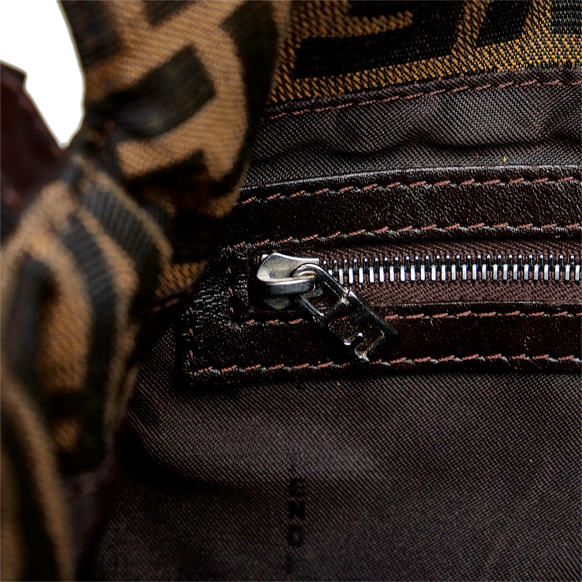 Fendi Zucca Mamma Forever (SHG-uUMf33)