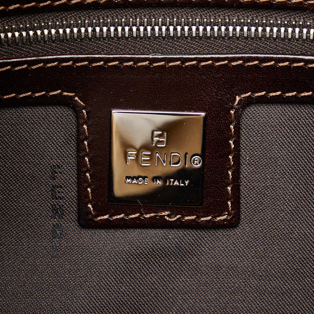 Fendi Zucca Mamma Forever (SHG-2tHS1L)