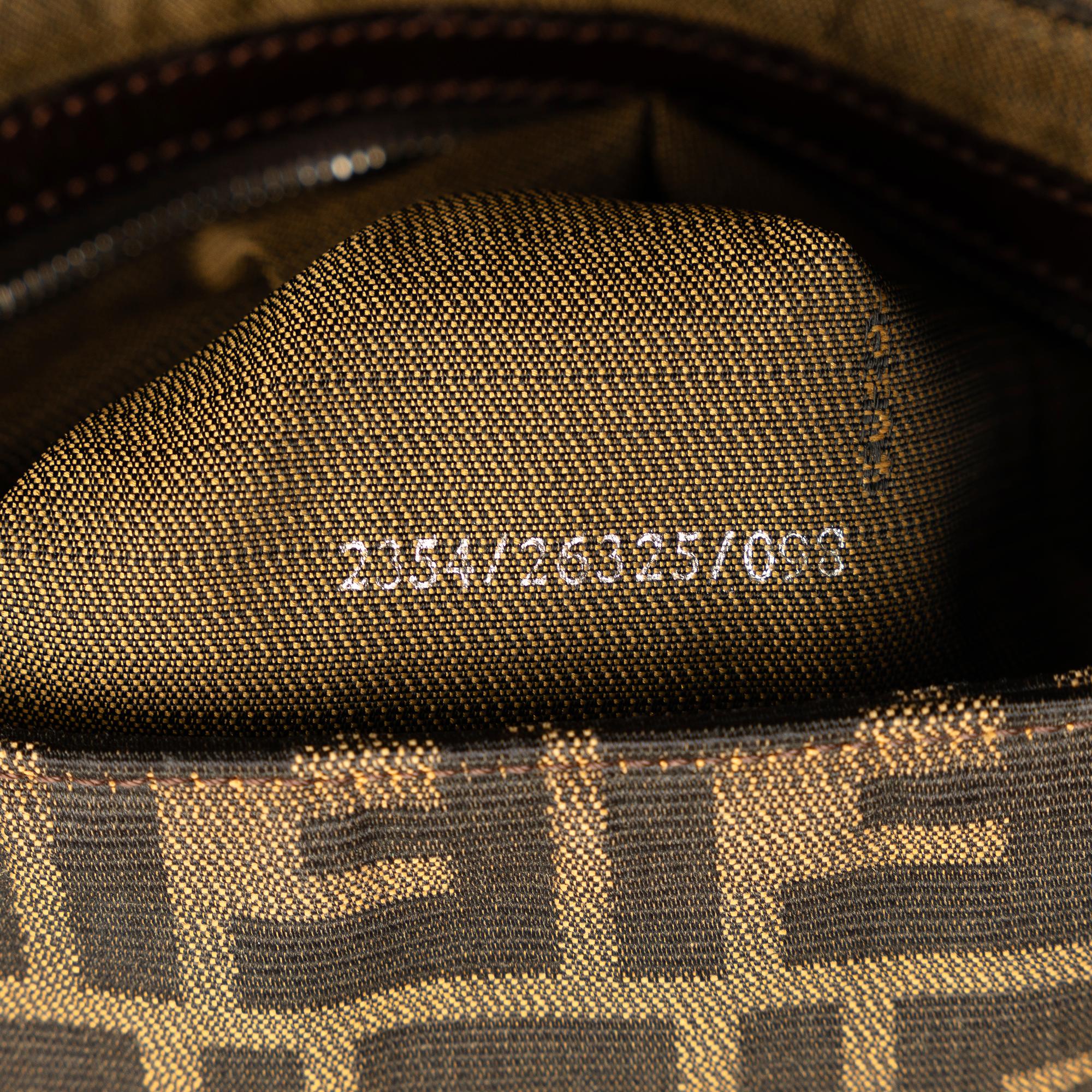 Fendi Zucca Mamma Forever (SHG-f0yMhw)