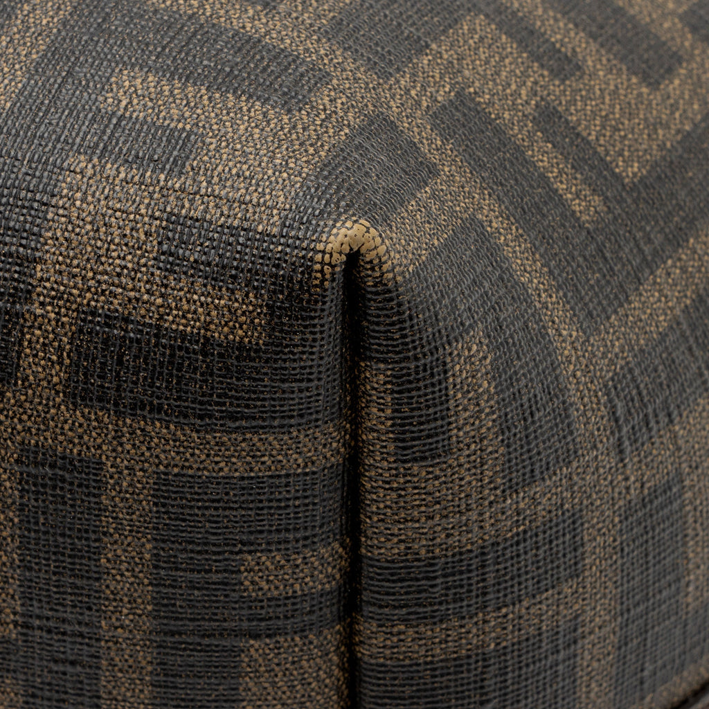 Fendi Zucca Medium Roll Tote (SHF-cWt25e)