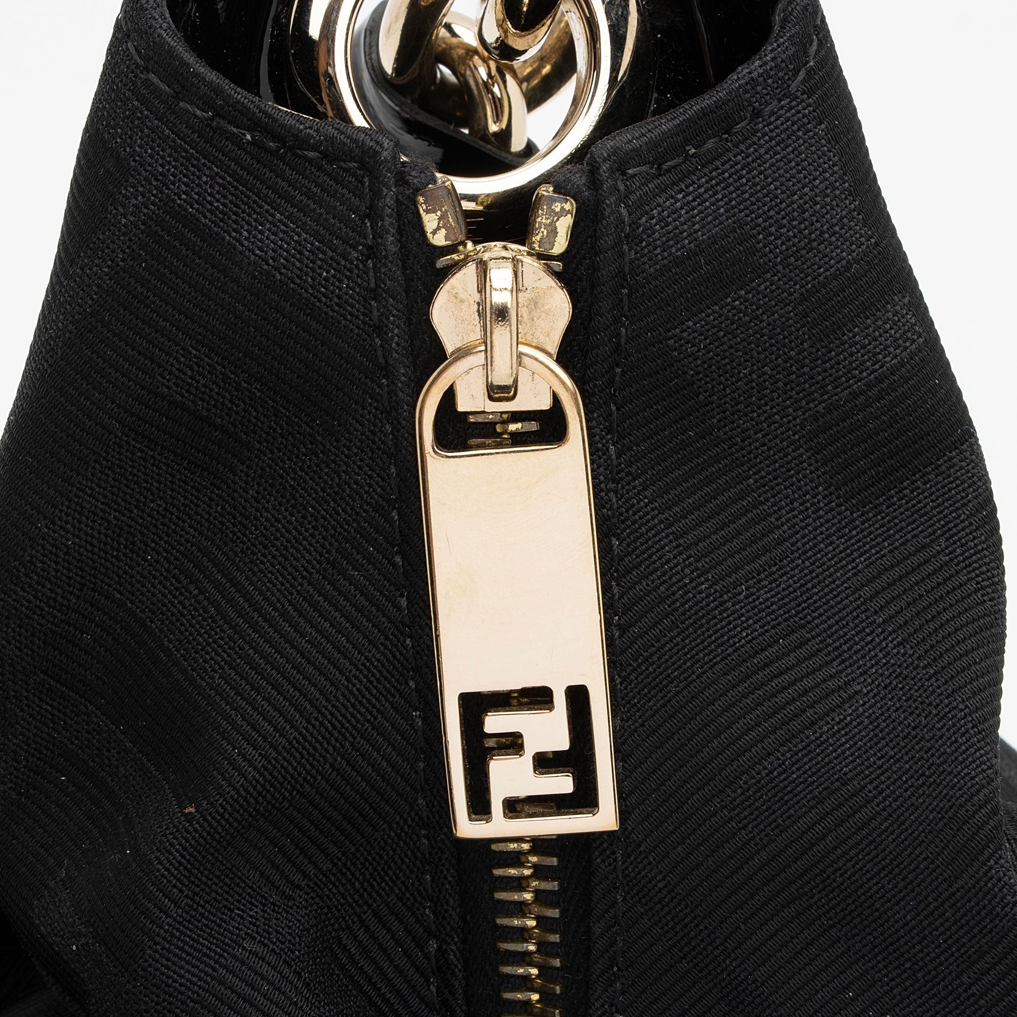 Fendi Zucca Mia Hobo (SHF-LewFOt)