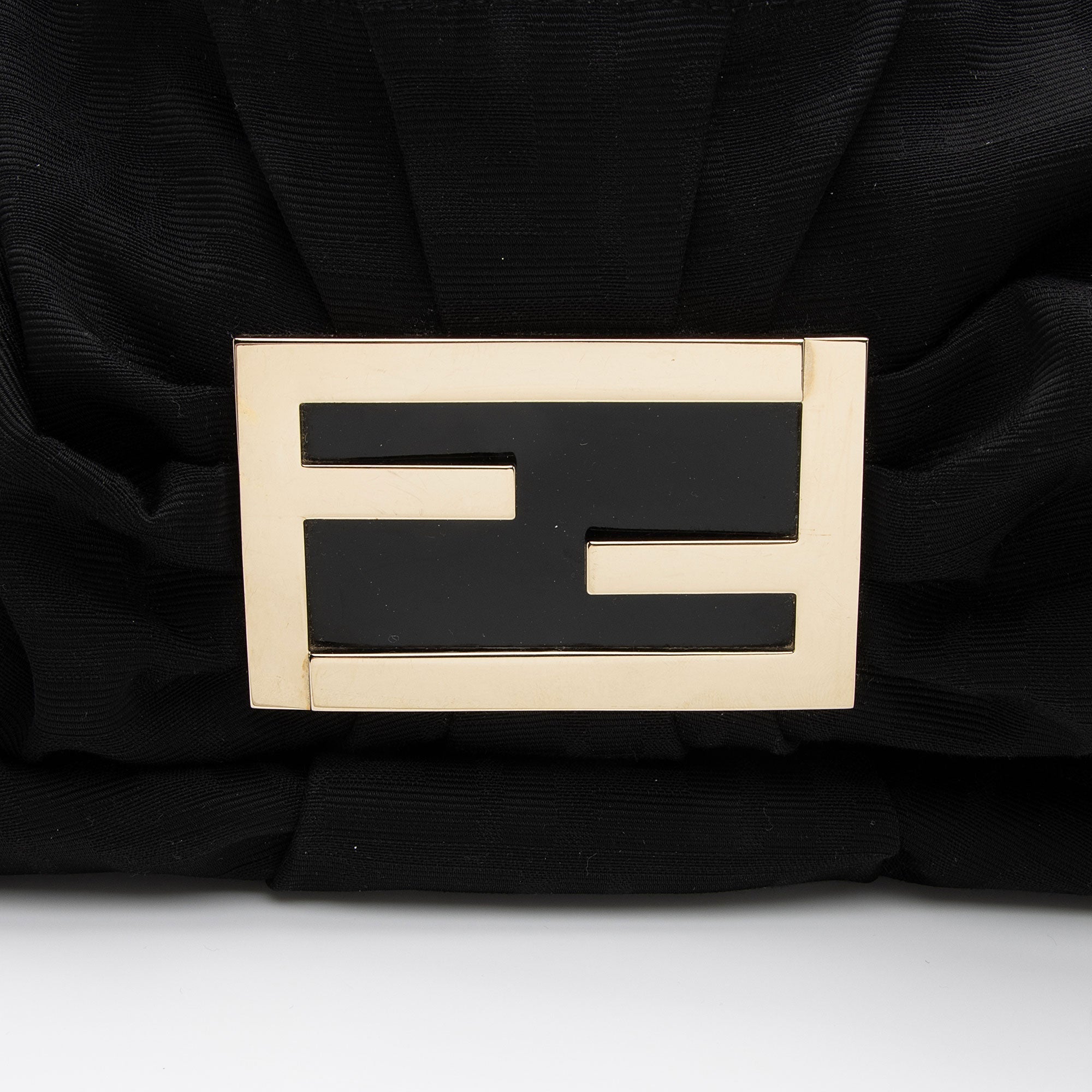 Fendi Zucca Mia Hobo (SHF-LewFOt)