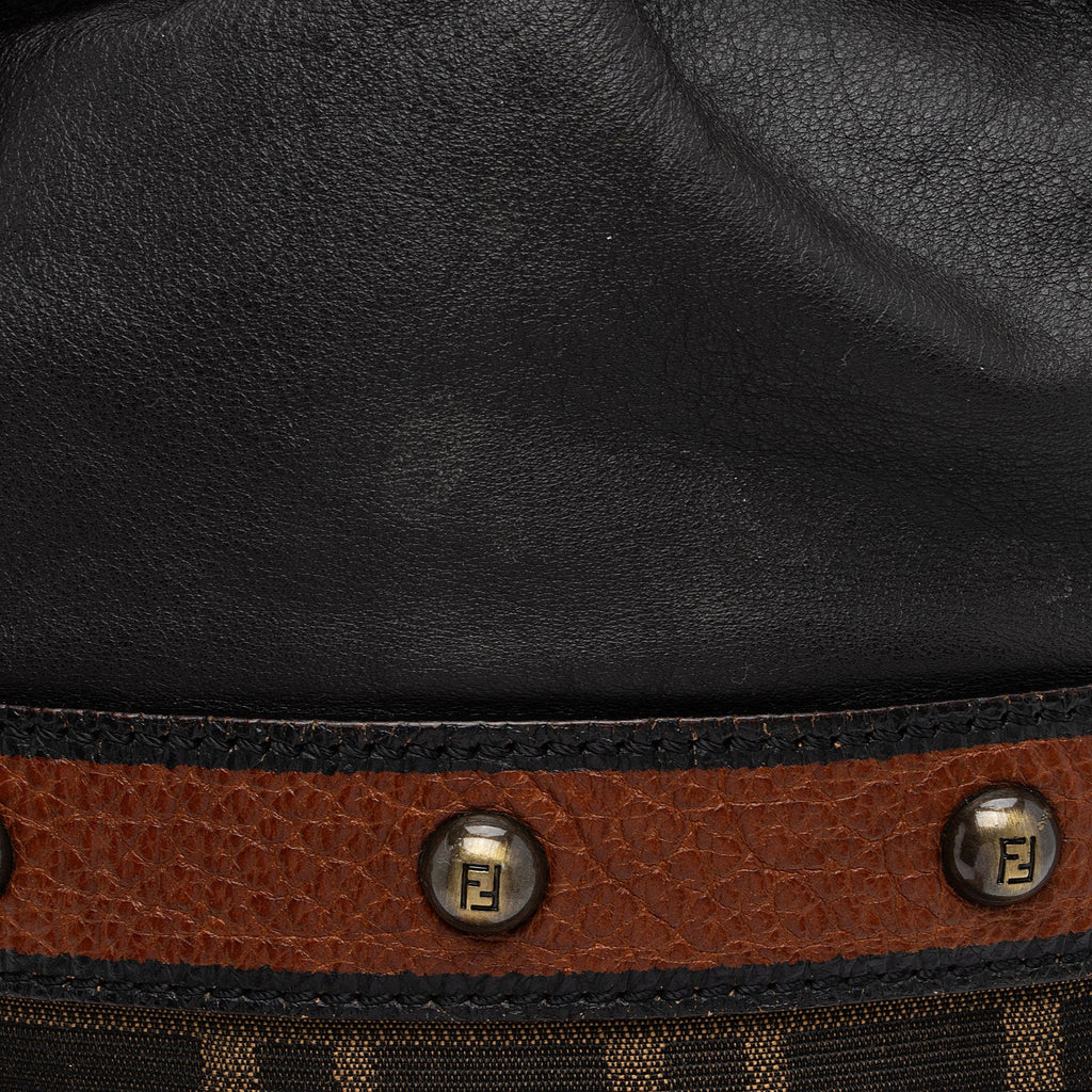 Fendi Zucca Palazzo Bucket Bag (SHF-gvIm54)