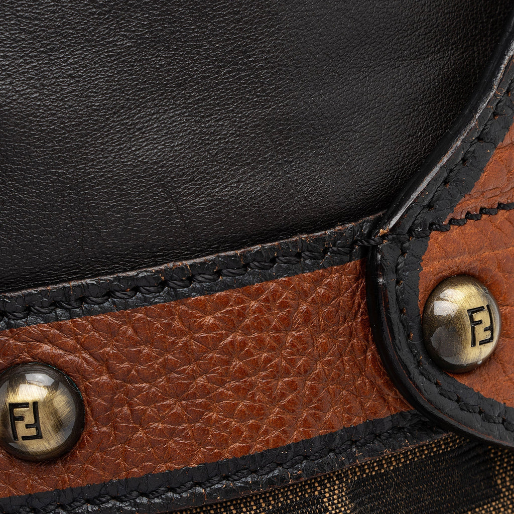 Fendi Zucca Palazzo Bucket Bag (SHF-gvIm54)