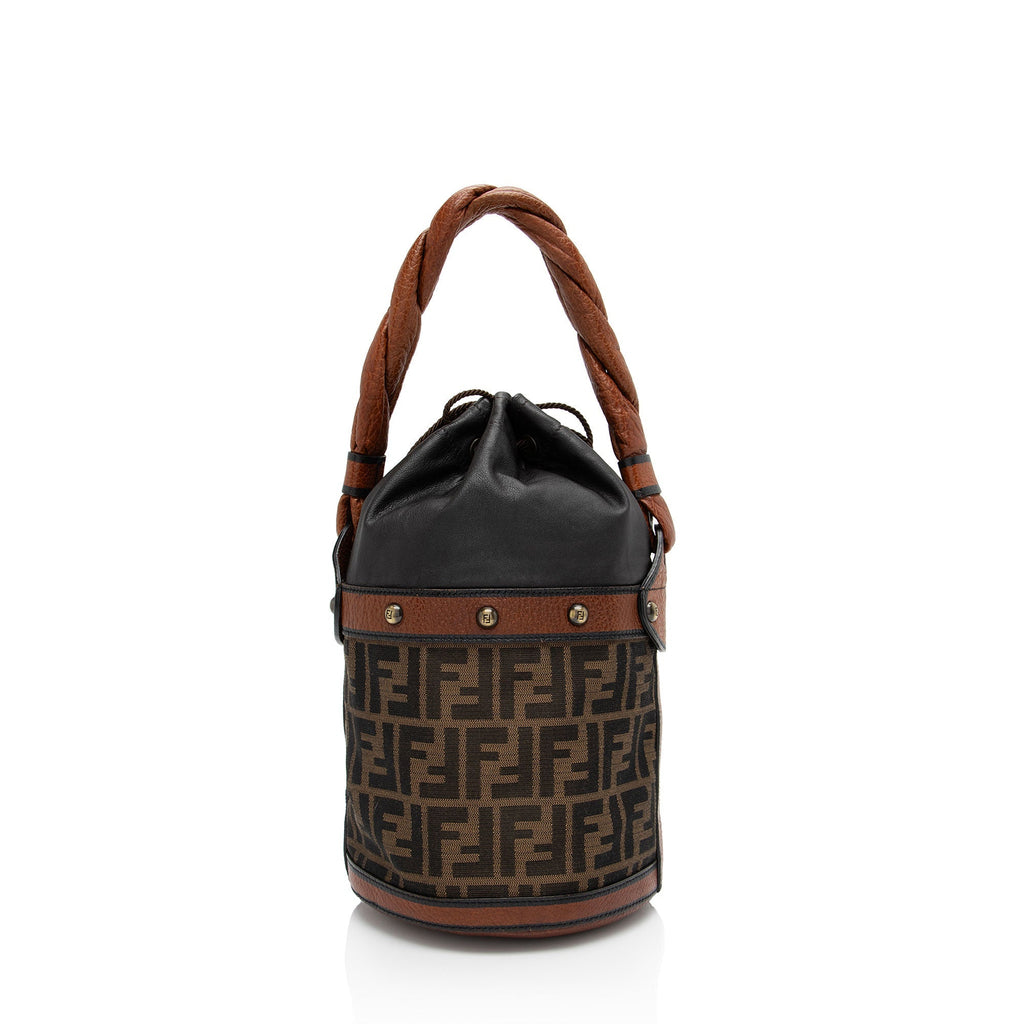 Fendi Zucca Palazzo Bucket Bag (SHF-gvIm54)