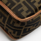 Fendi Zucca Canvas Zip Messenger (SHF-atYduB)